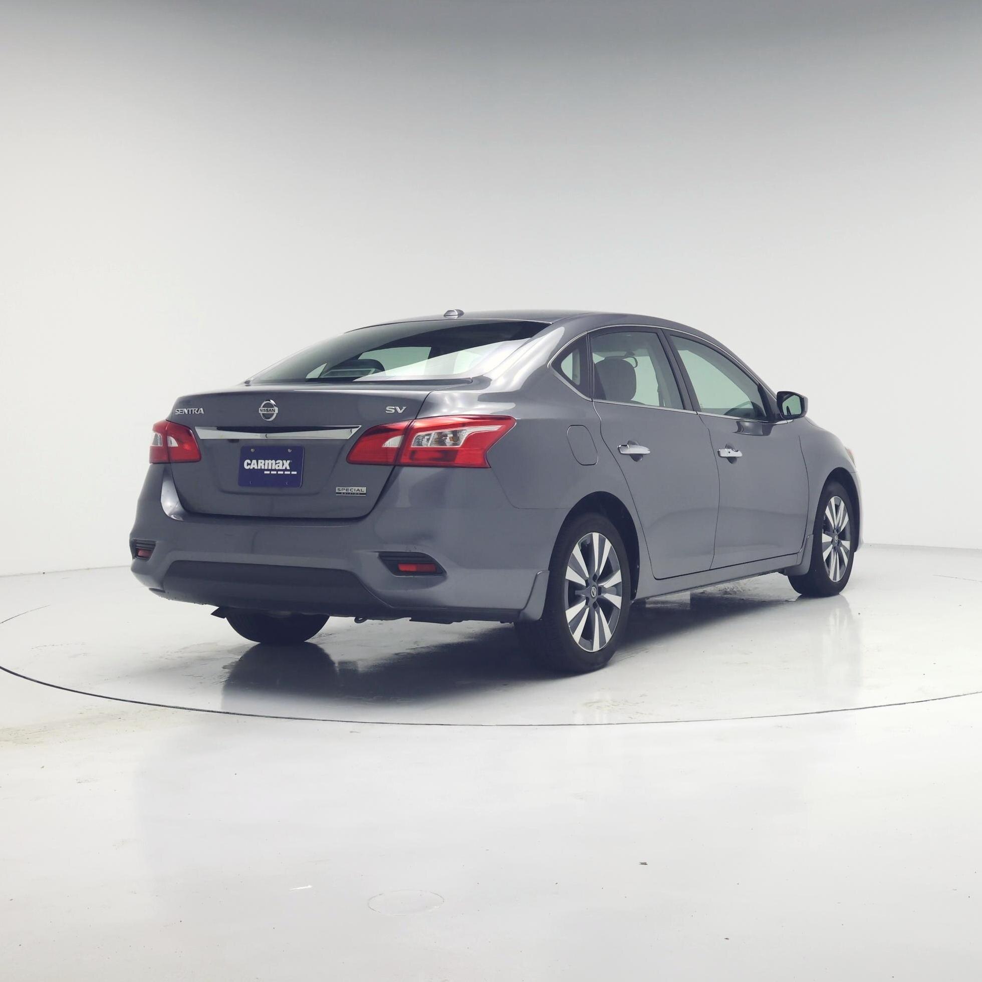Thumbnail: 2019 Nissan Sentra - 8