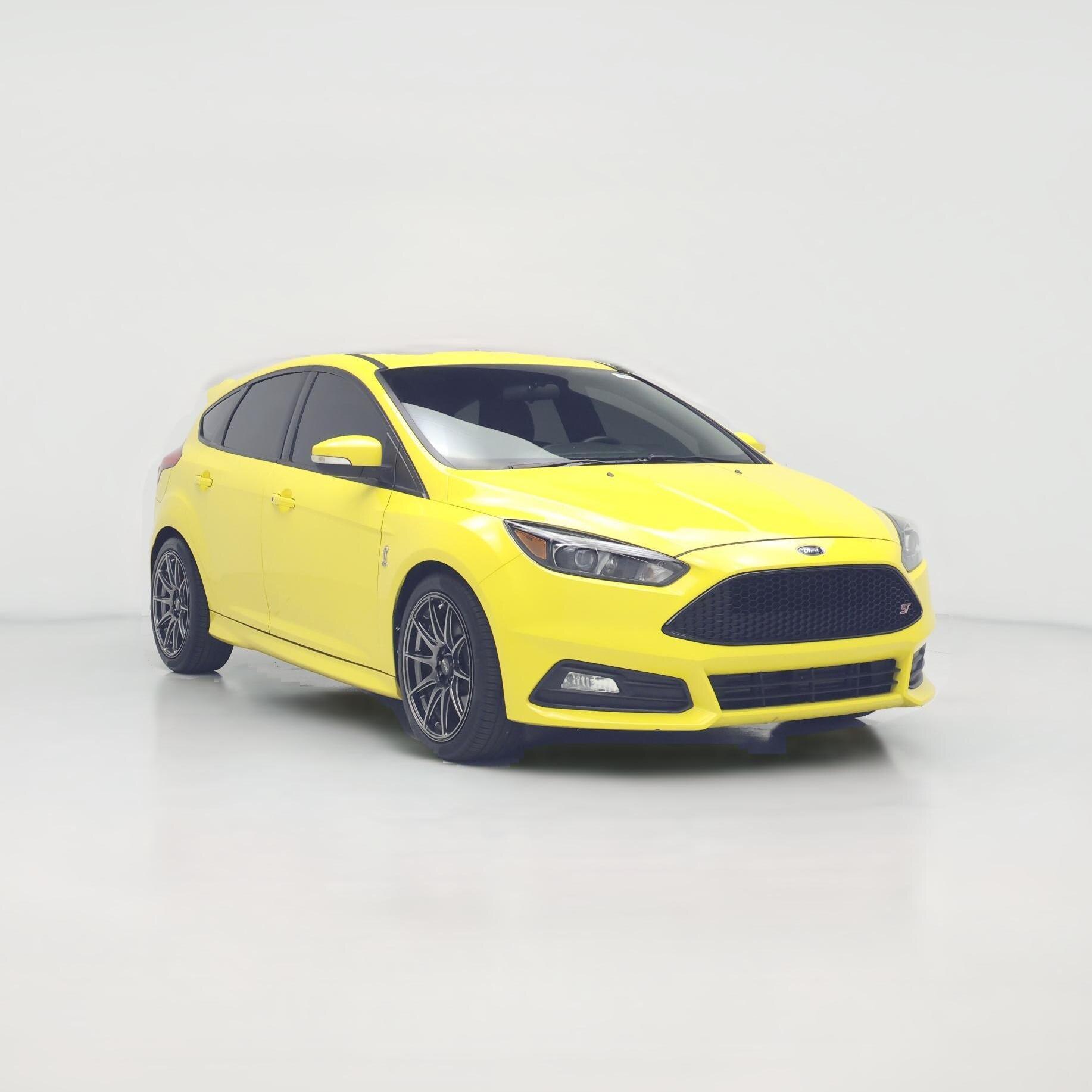 Thumbnail: 2017 Ford Focus - 1