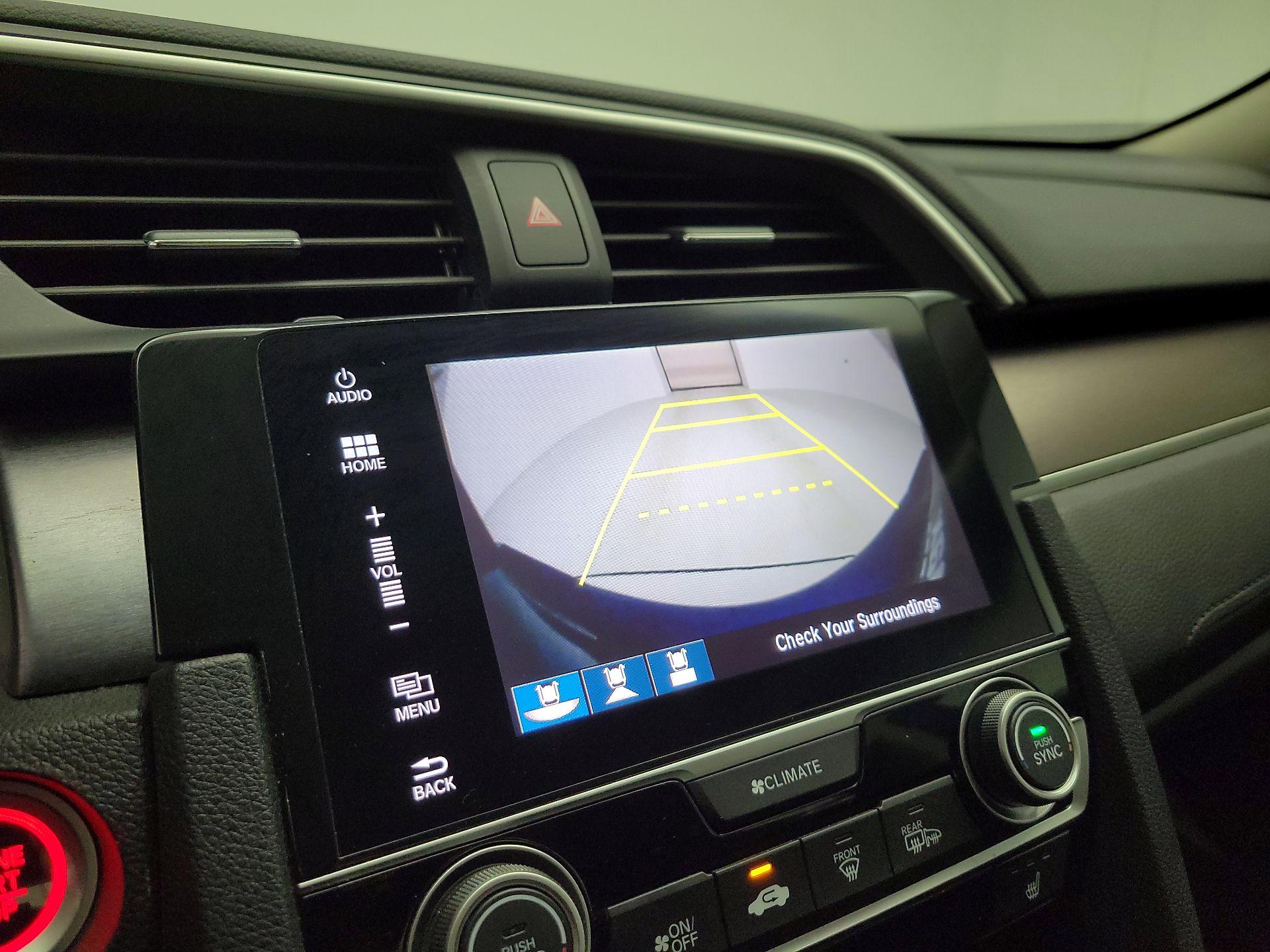 Thumbnail: 2016 Honda Civic - 13