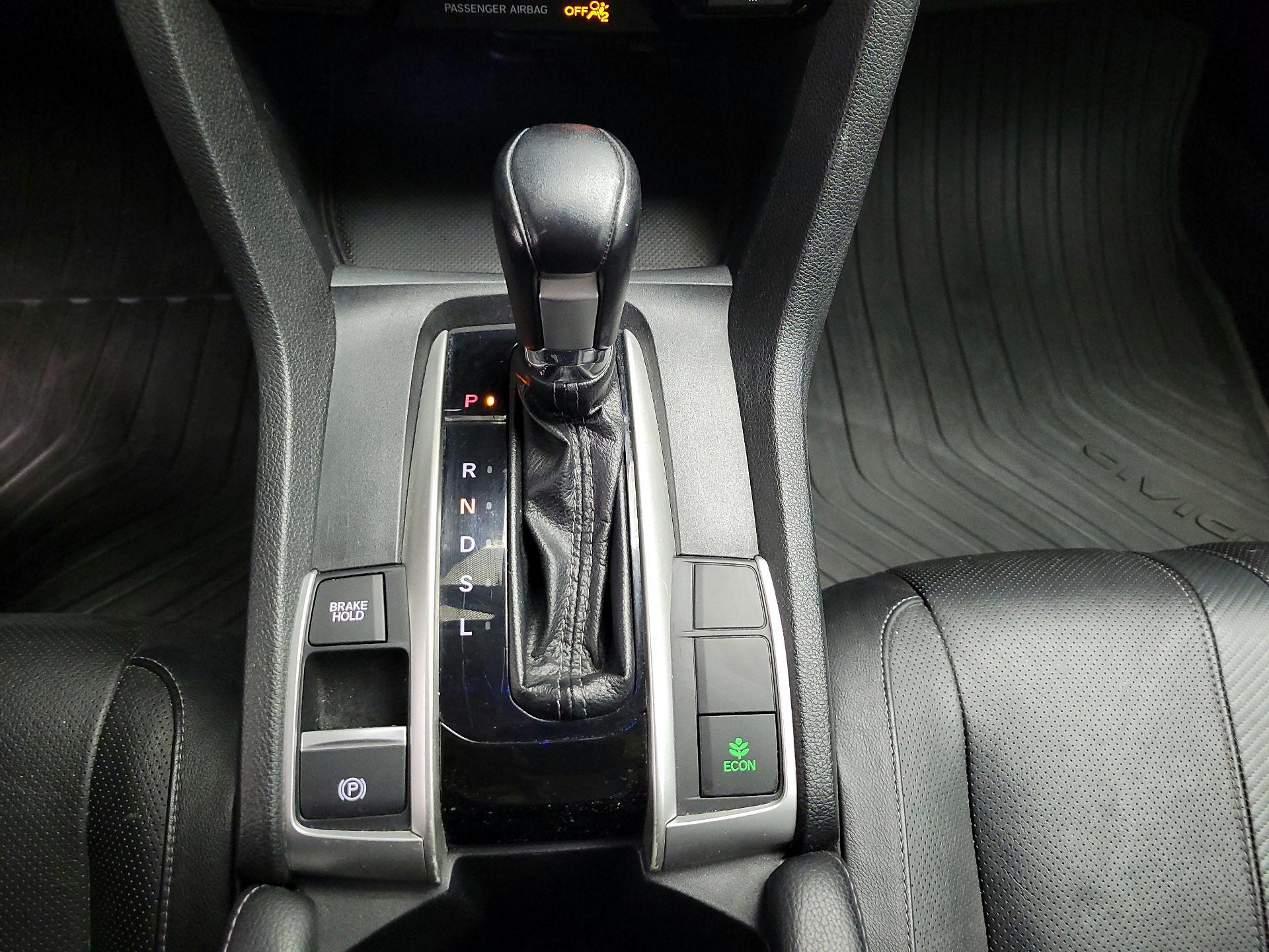 Thumbnail: 2016 Honda Civic - 16