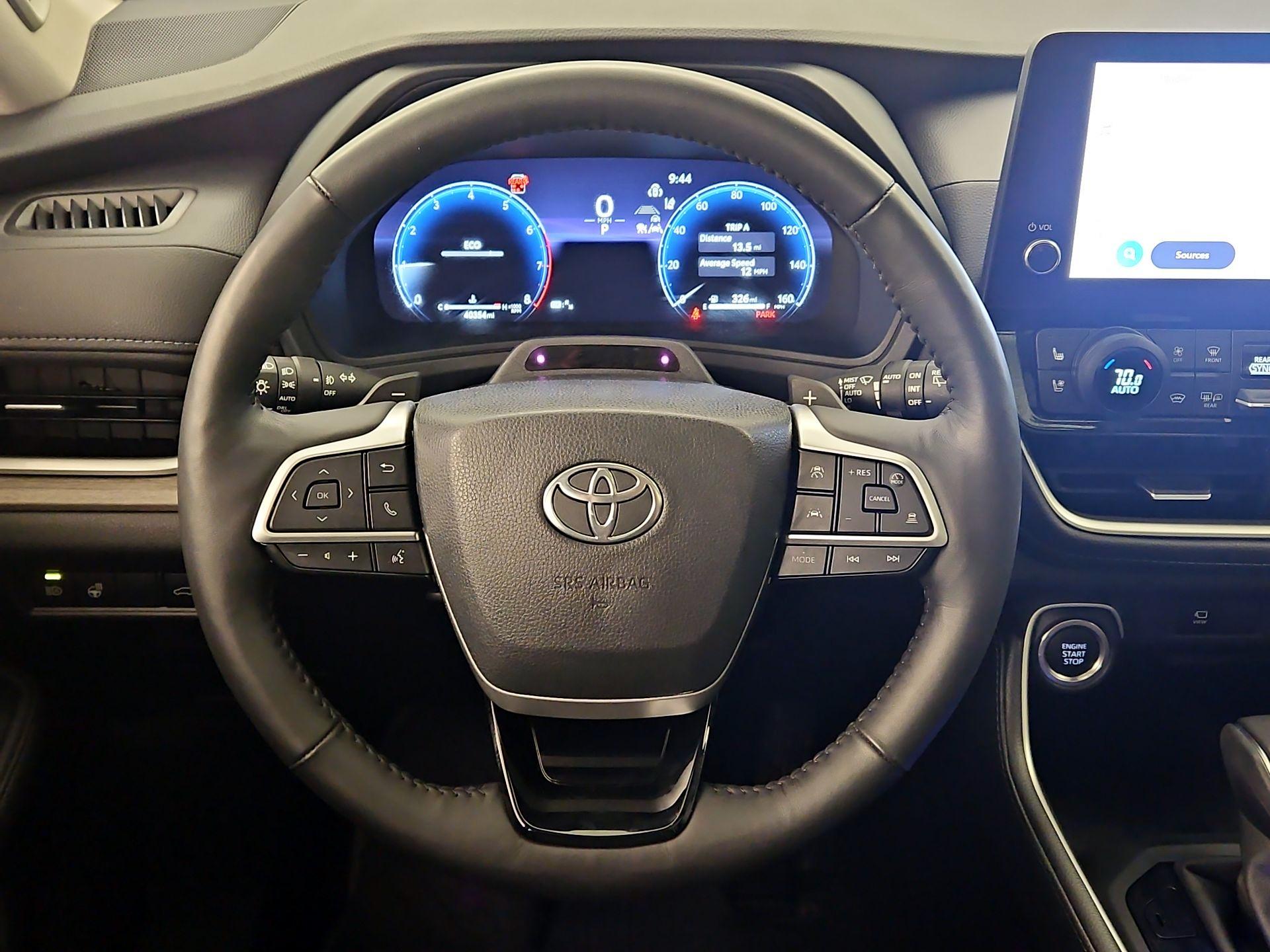 Thumbnail: 2024 Toyota Grand Highlander - 10