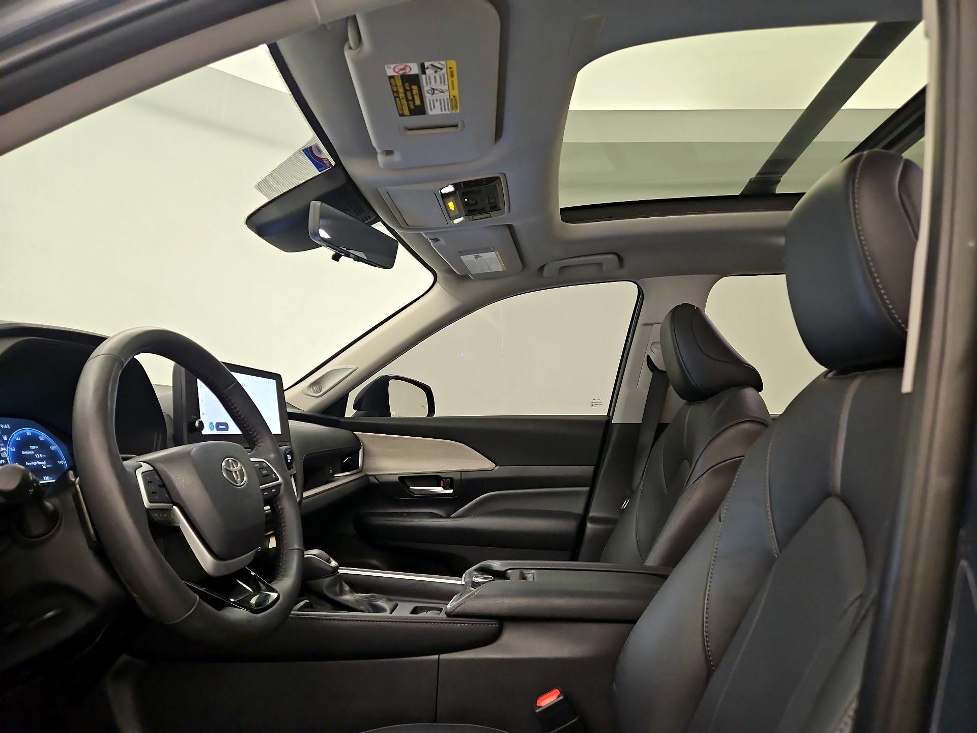 Thumbnail: 2024 Toyota Grand Highlander - 19