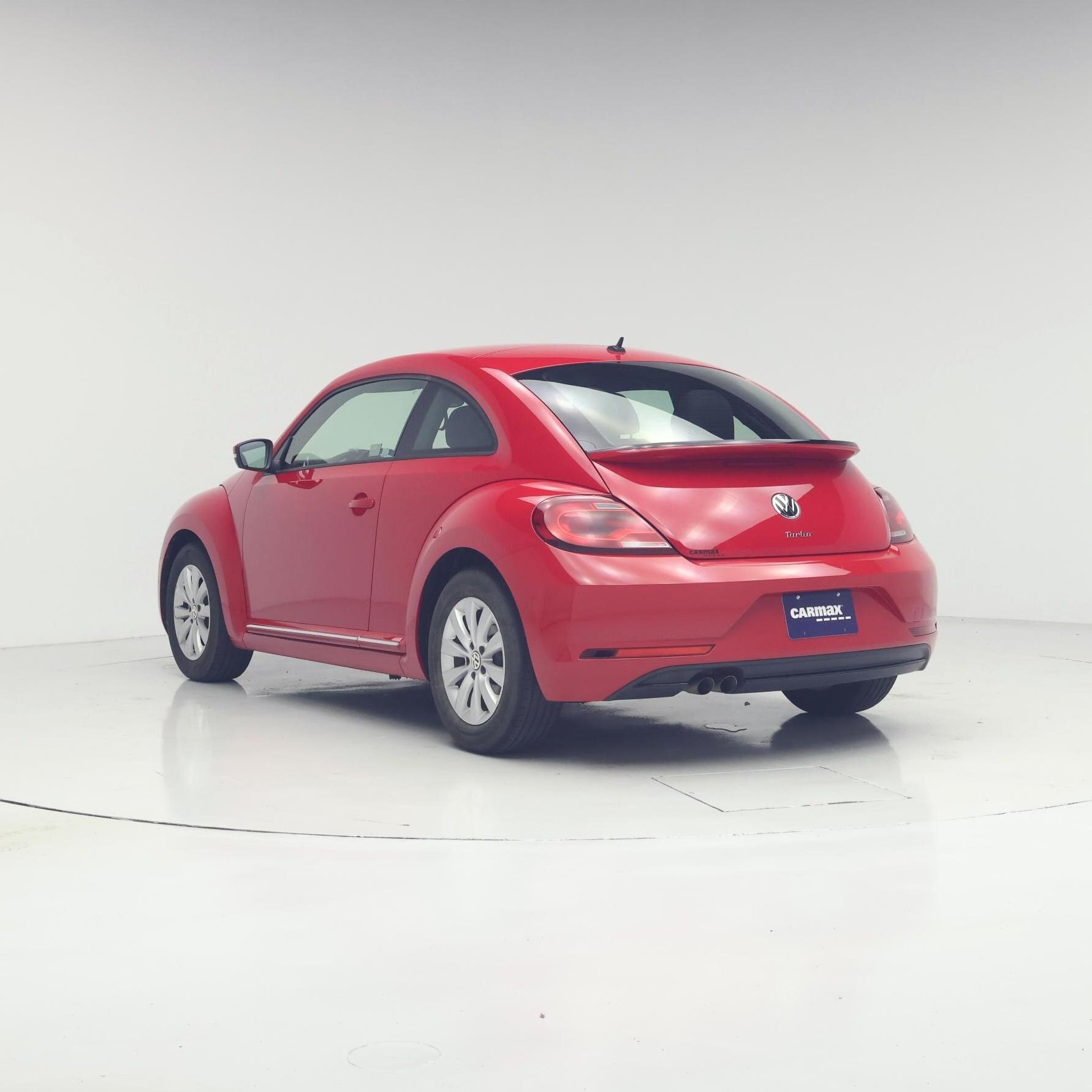Thumbnail: 2019 Volkswagen Beetle - 2