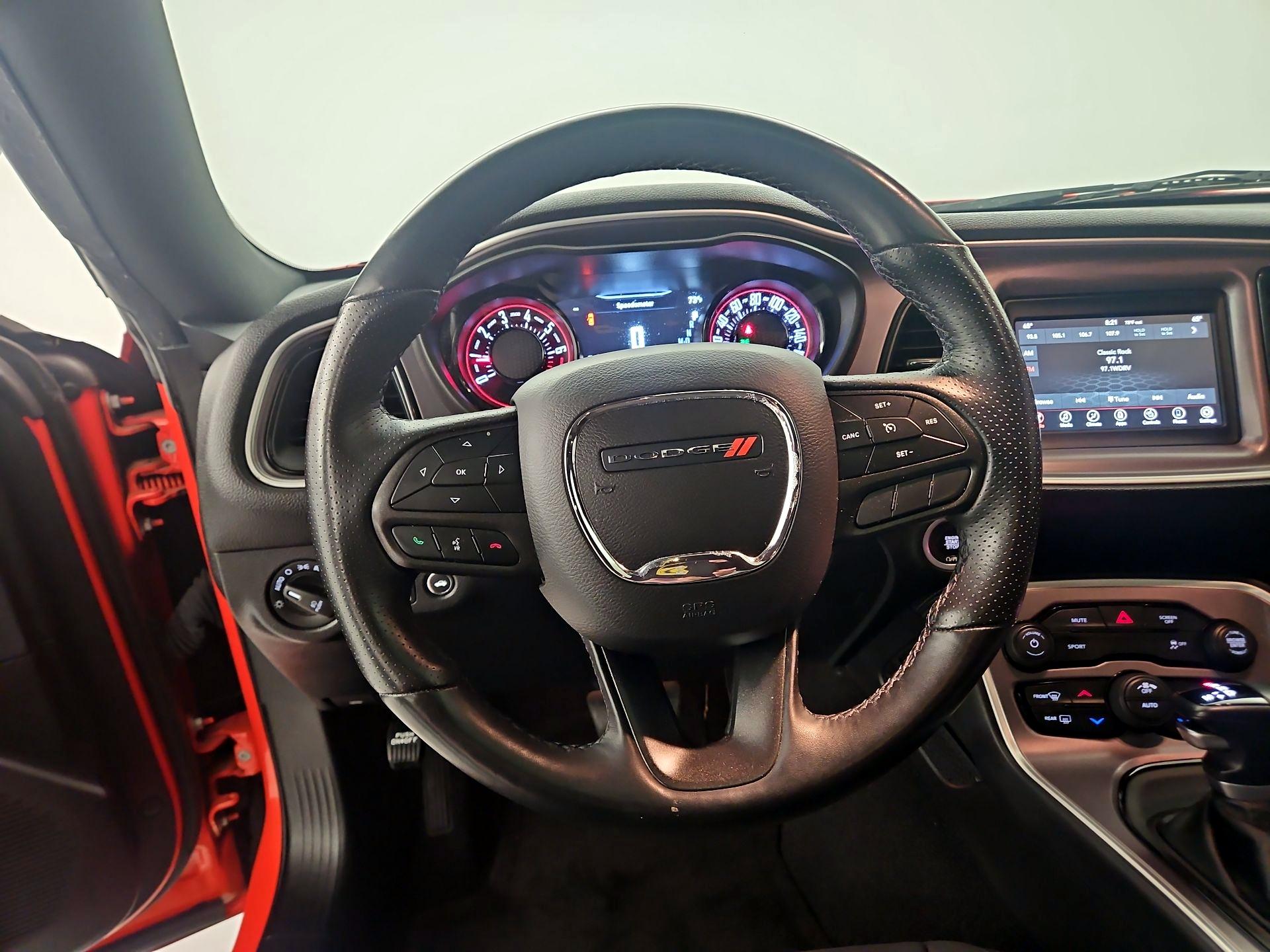 Thumbnail: 2022 Dodge Challenger - 10