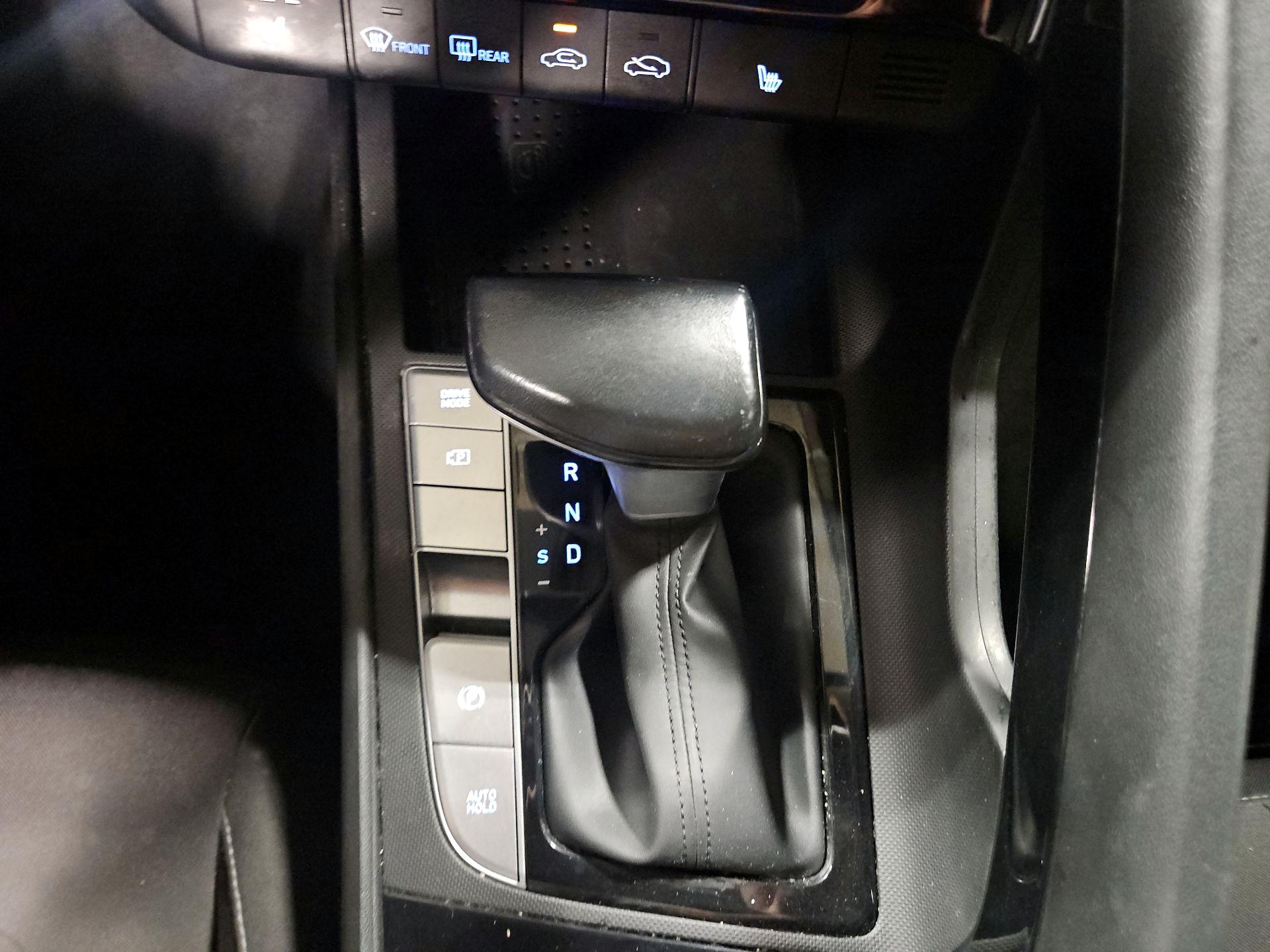 Thumbnail: 2023 Hyundai Elantra - 16