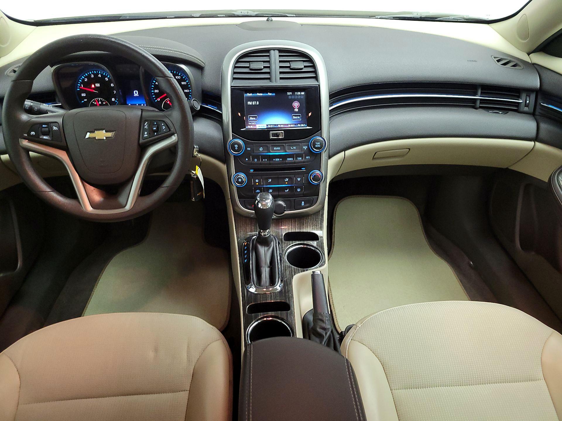Thumbnail: 2014 Chevrolet Malibu - 9