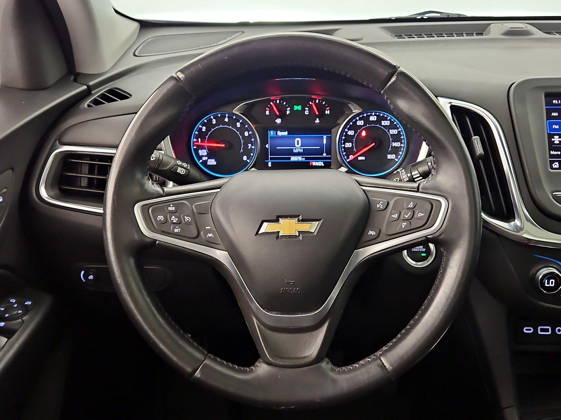 Thumbnail: 2022 Chevrolet Equinox - 10