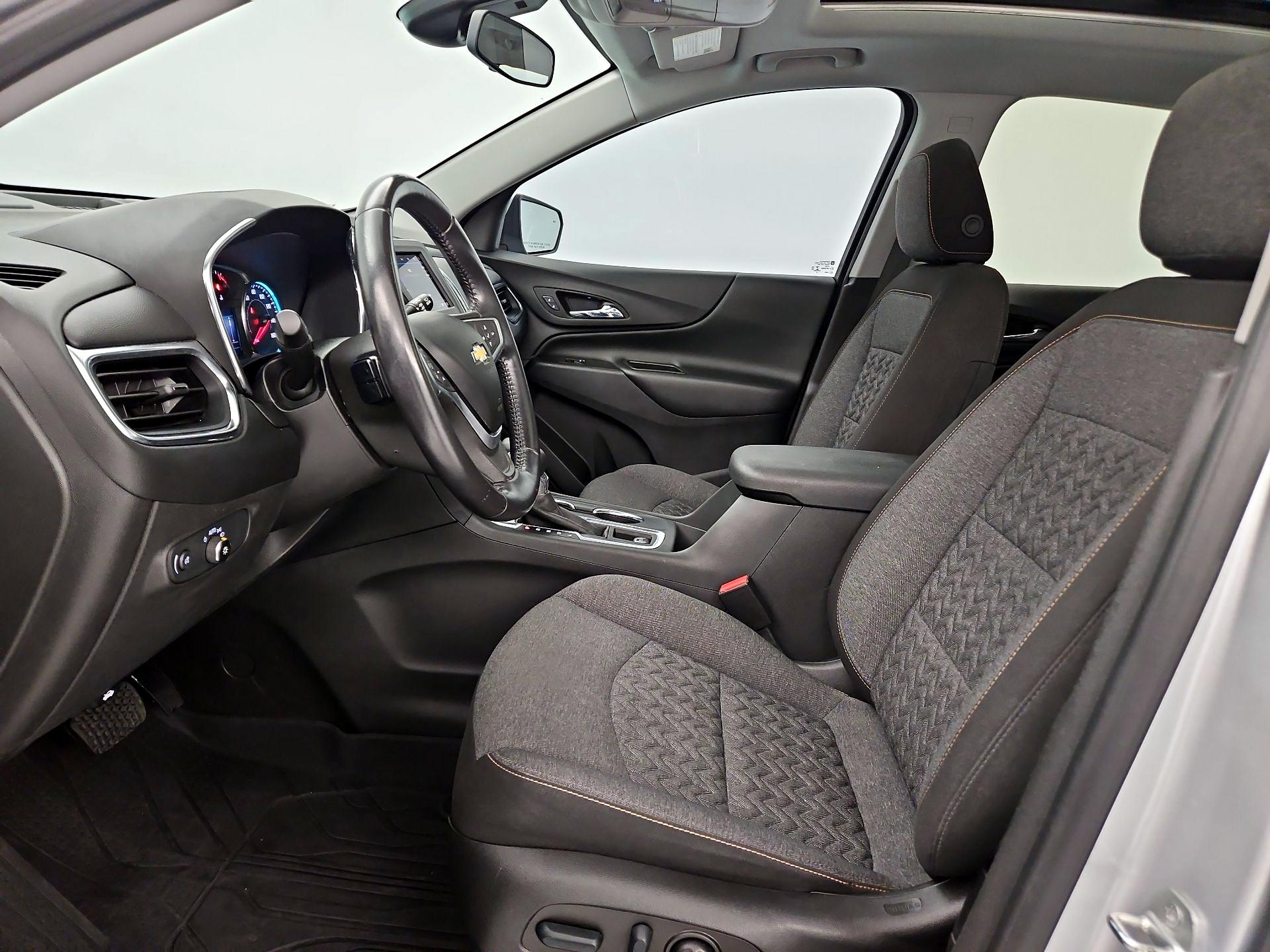 Thumbnail: 2022 Chevrolet Equinox - 11