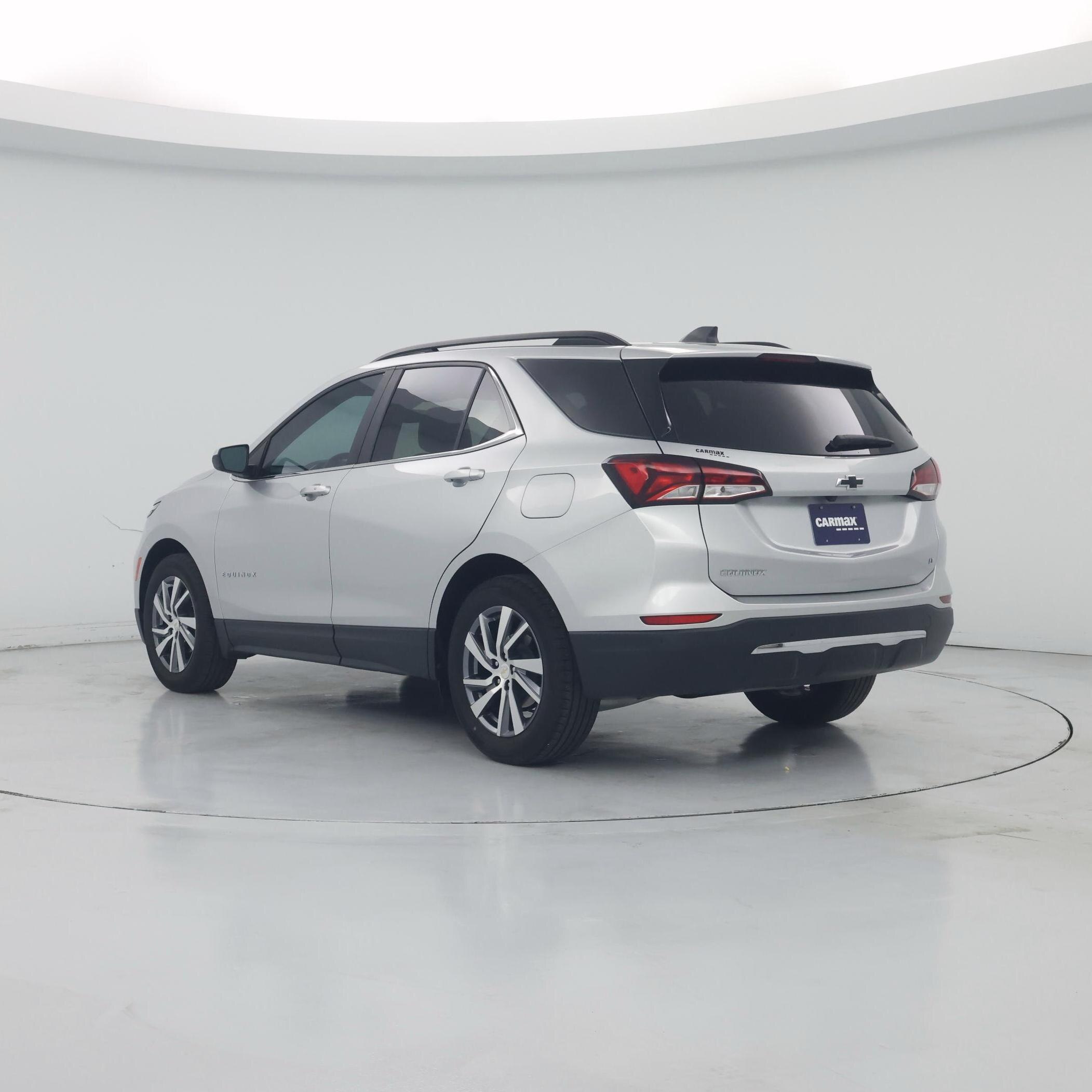 Thumbnail: 2022 Chevrolet Equinox - 2