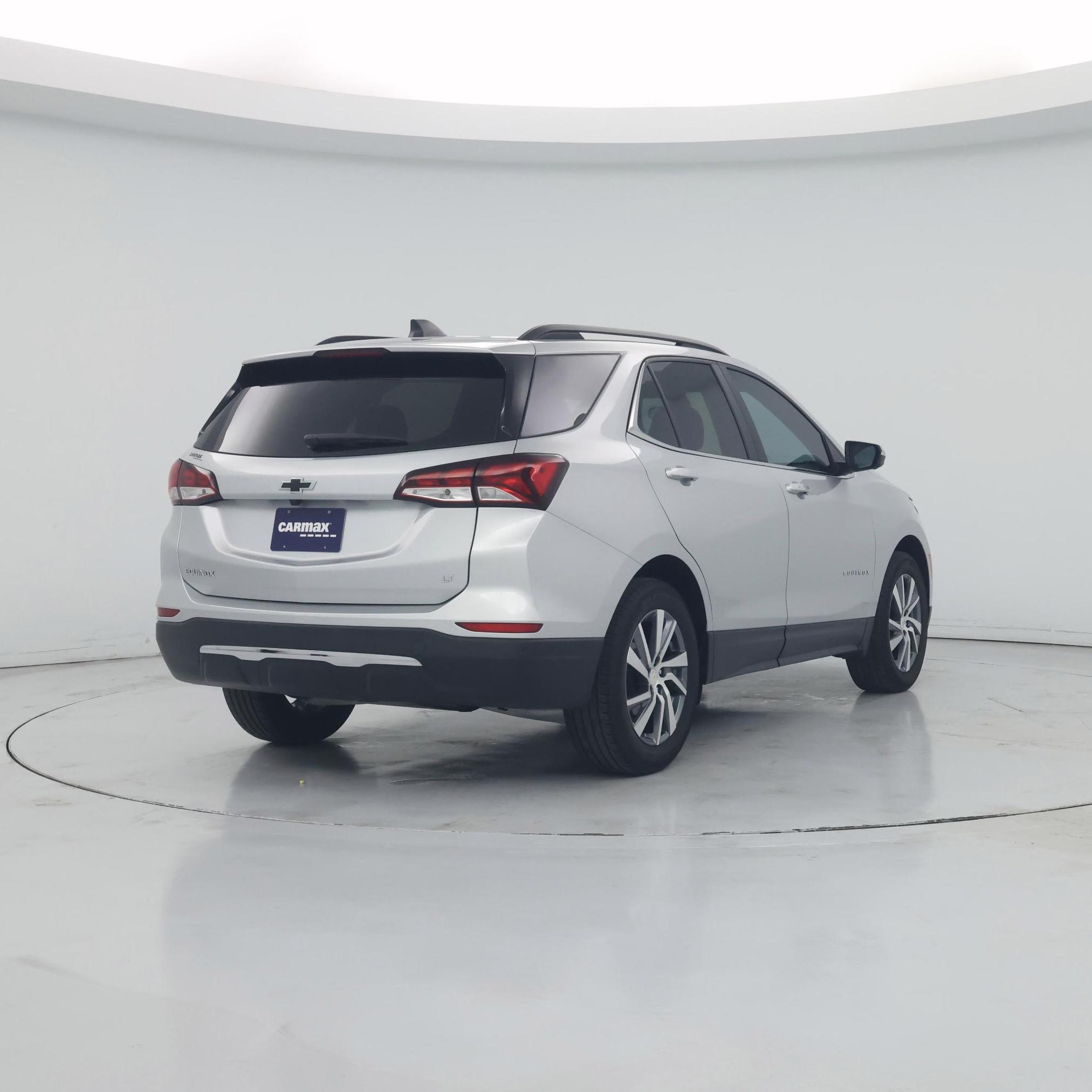 Thumbnail: 2022 Chevrolet Equinox - 8