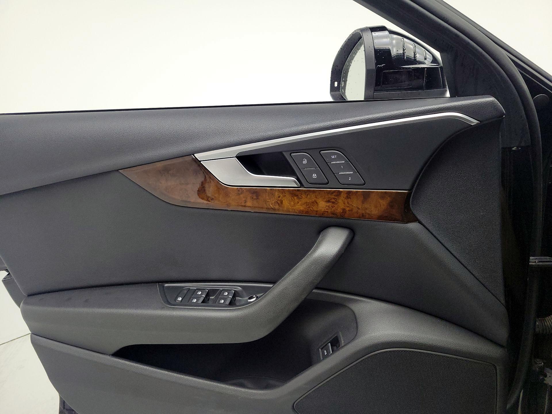 Thumbnail: 2019 Audi A4 - 12