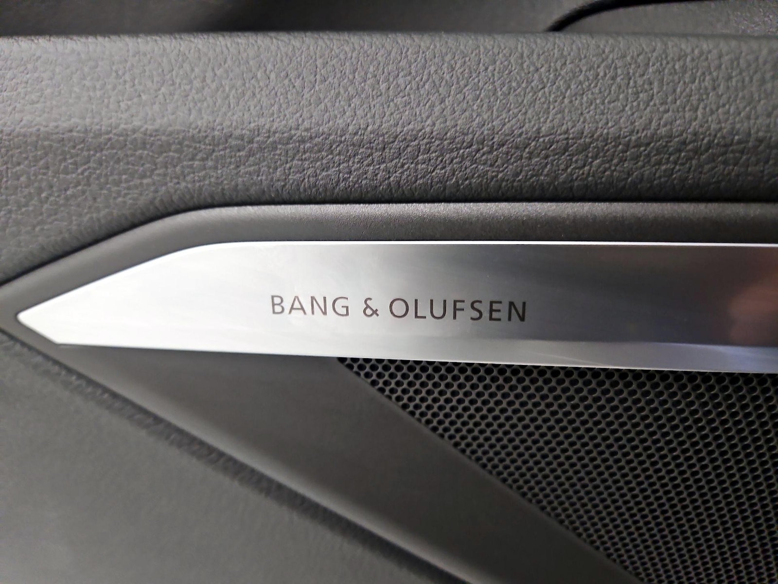 2024 Audi Q8 e-tron Premium Plus - Photo 23