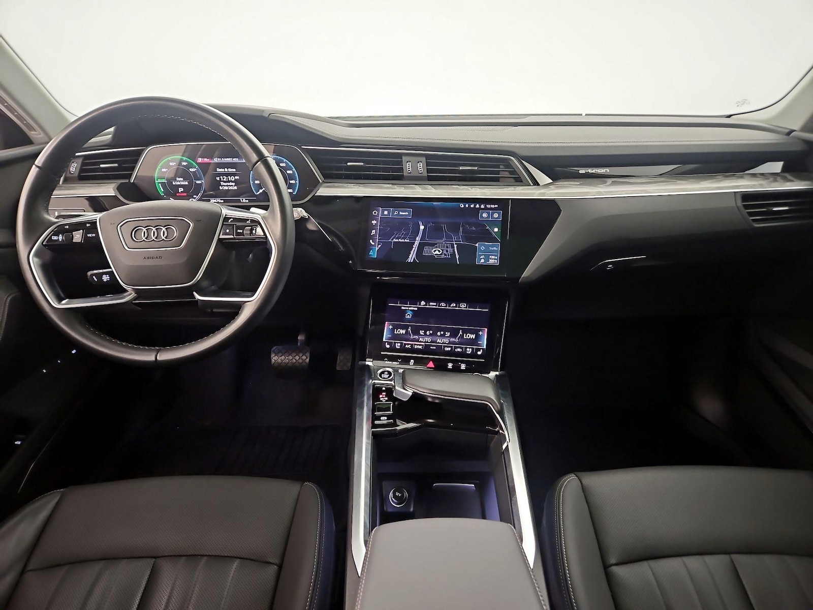2024 Audi Q8 e-tron Premium Plus - Photo 8