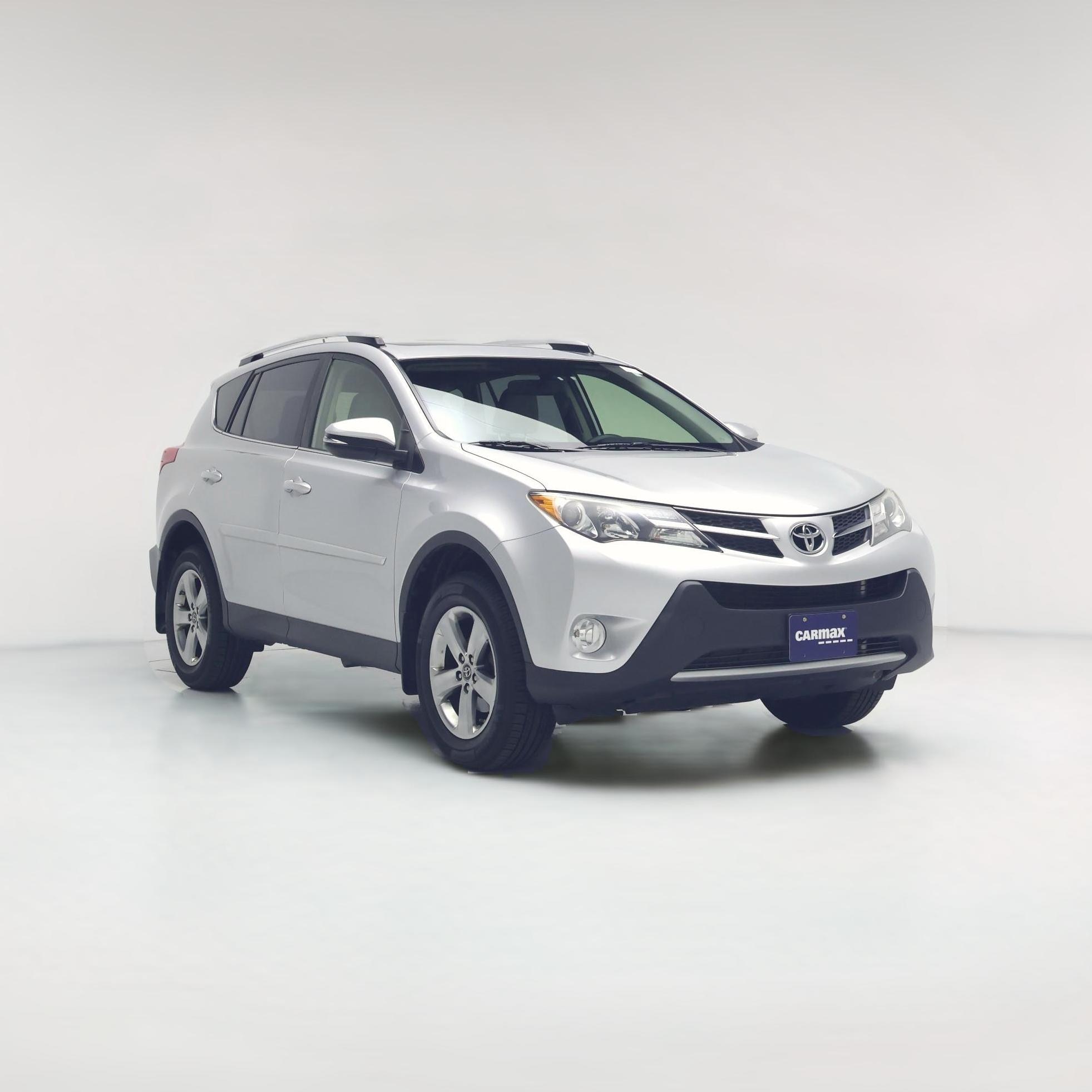 Thumbnail: 2015 Toyota RAV4 - 1