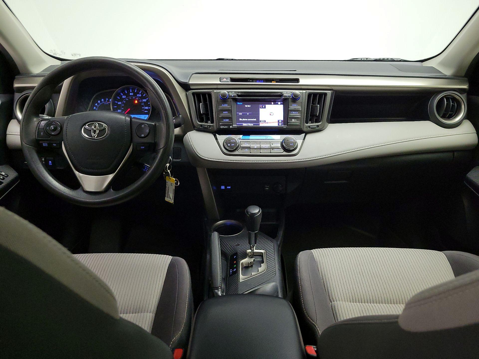 Thumbnail: 2015 Toyota RAV4 - 9