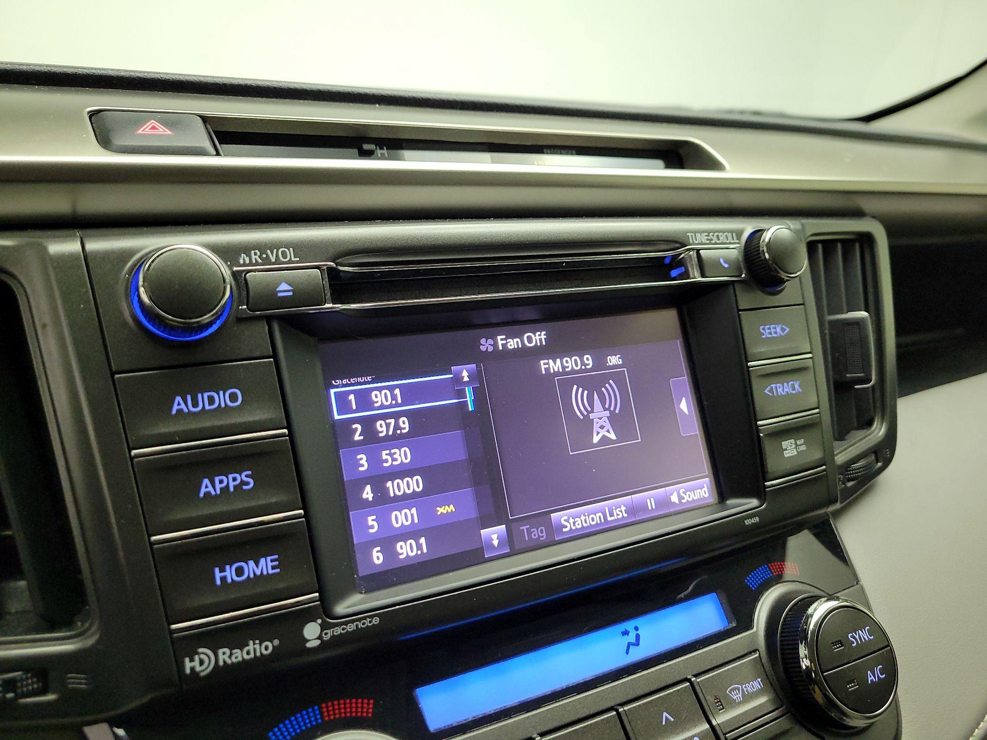 Thumbnail: 2015 Toyota RAV4 - 16