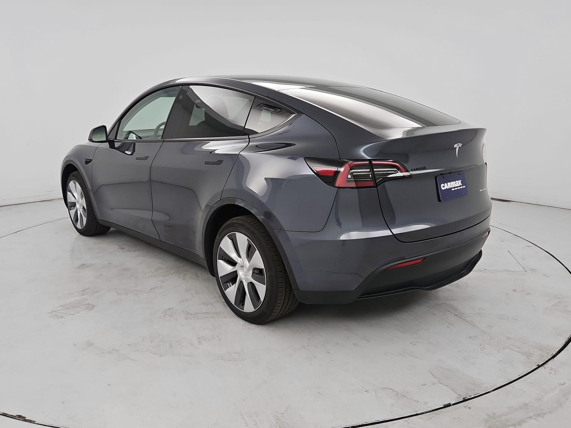Thumbnail: 2023 Tesla Model Y - 7