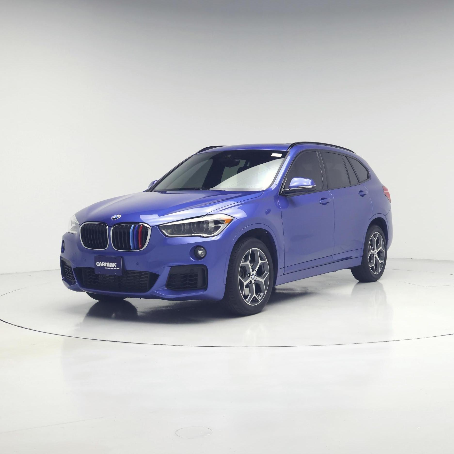 Thumbnail: 2017 BMW X1 - 4