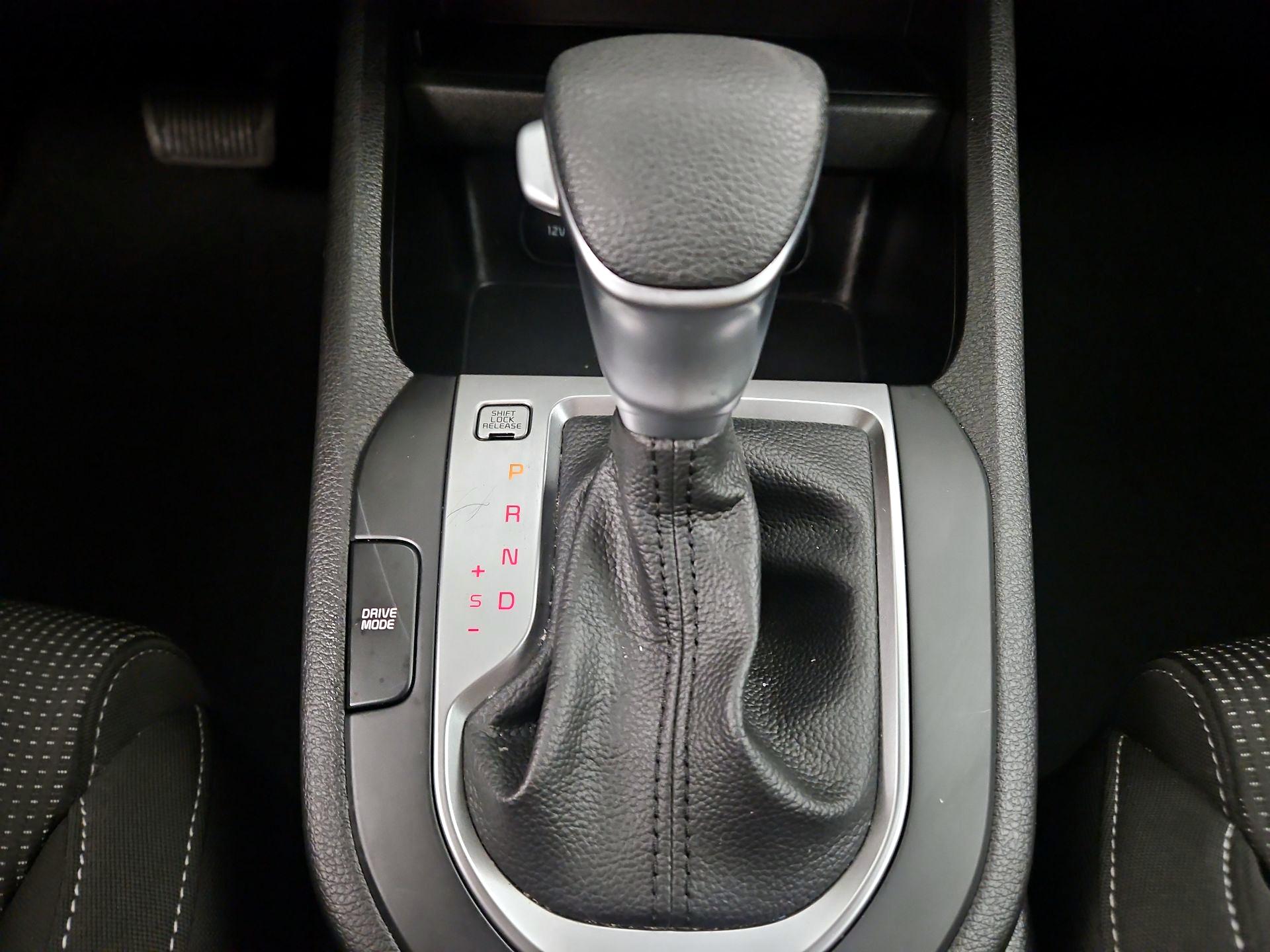 Thumbnail: 2021 Kia Forte - 15