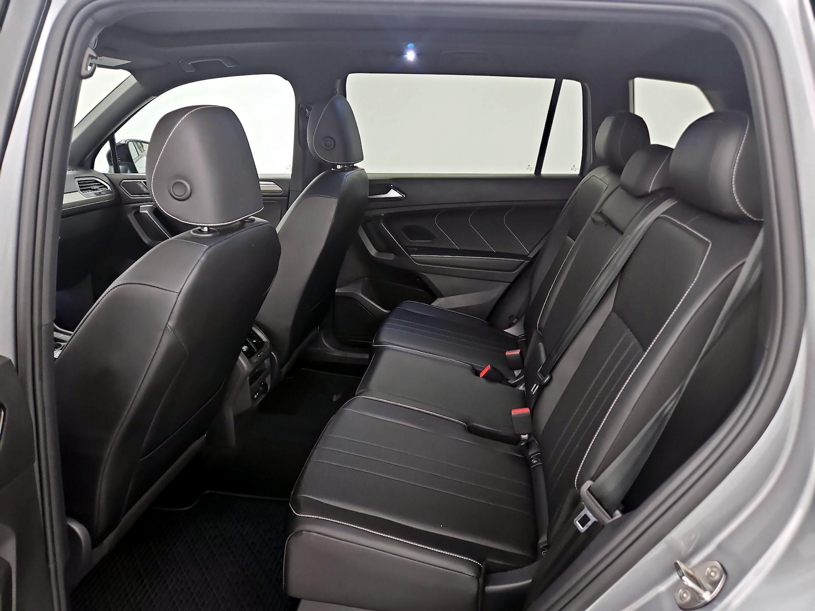 2023 Volkswagen Tiguan SE R-LINE BLACK - Photo 19