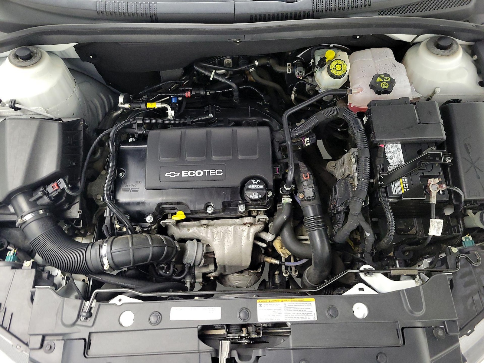 2015 Chevrolet Cruze 1LT - Photo 18