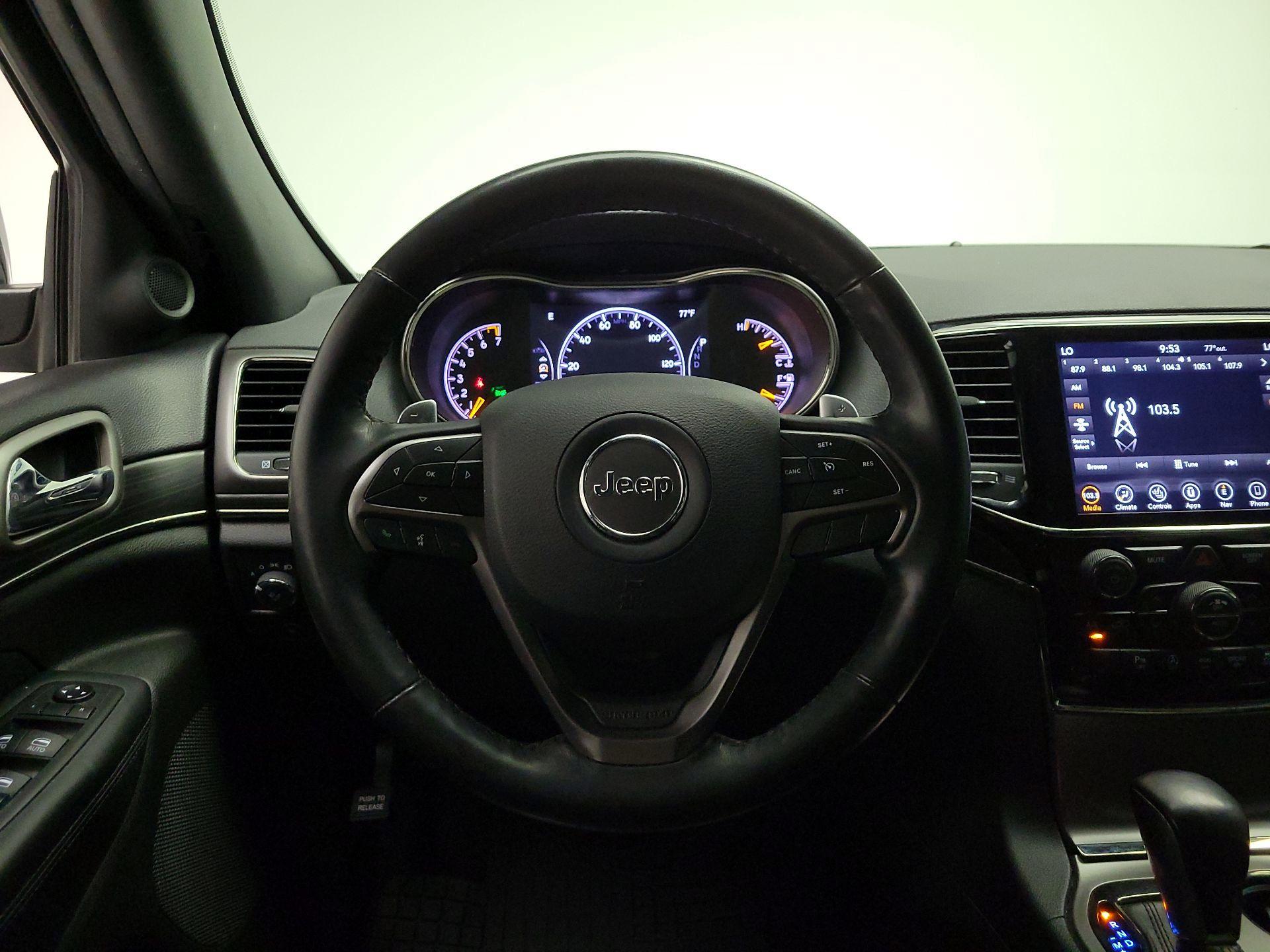 Thumbnail: 2020 Jeep Grand Cherokee - 10