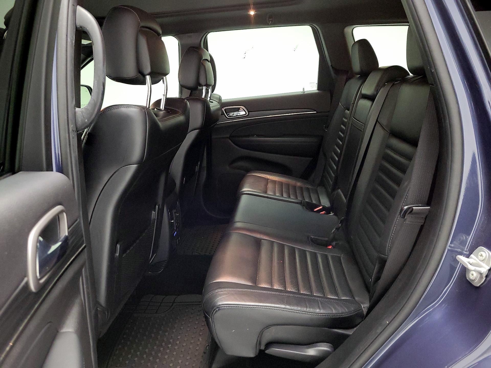 Thumbnail: 2020 Jeep Grand Cherokee - 19