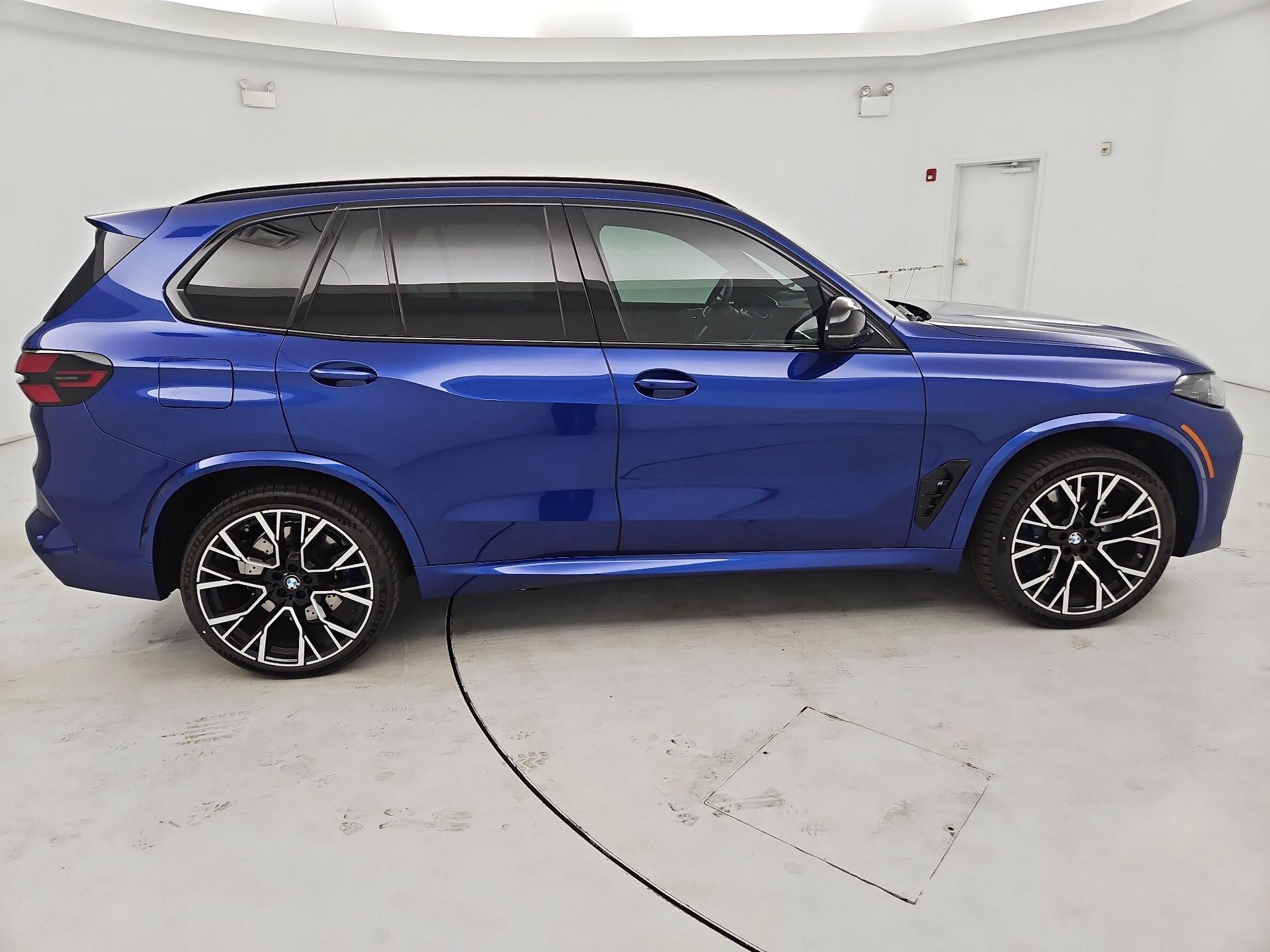 Thumbnail: 2026 BMW X5 - 4