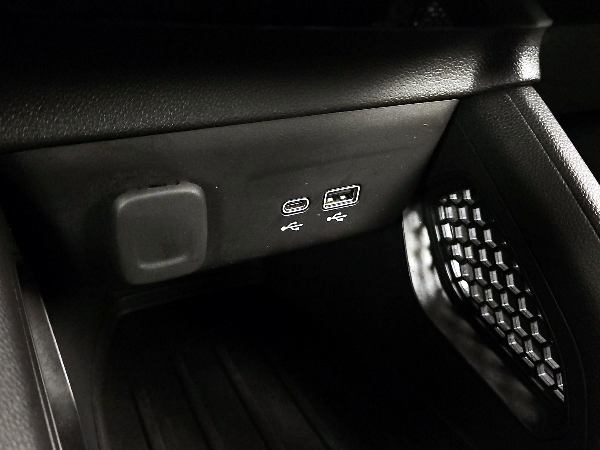 Thumbnail: 2024 Chevrolet TrailBlazer - 16