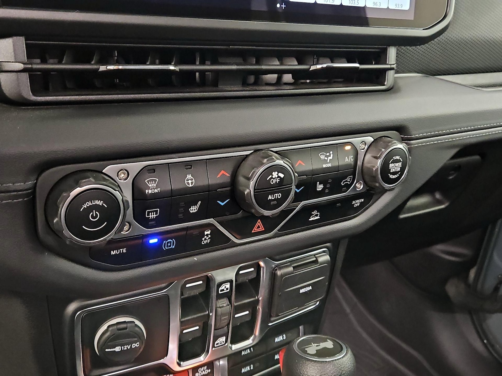 2024 Jeep Wrangler 4xe Rubicon 4XE - Photo 16