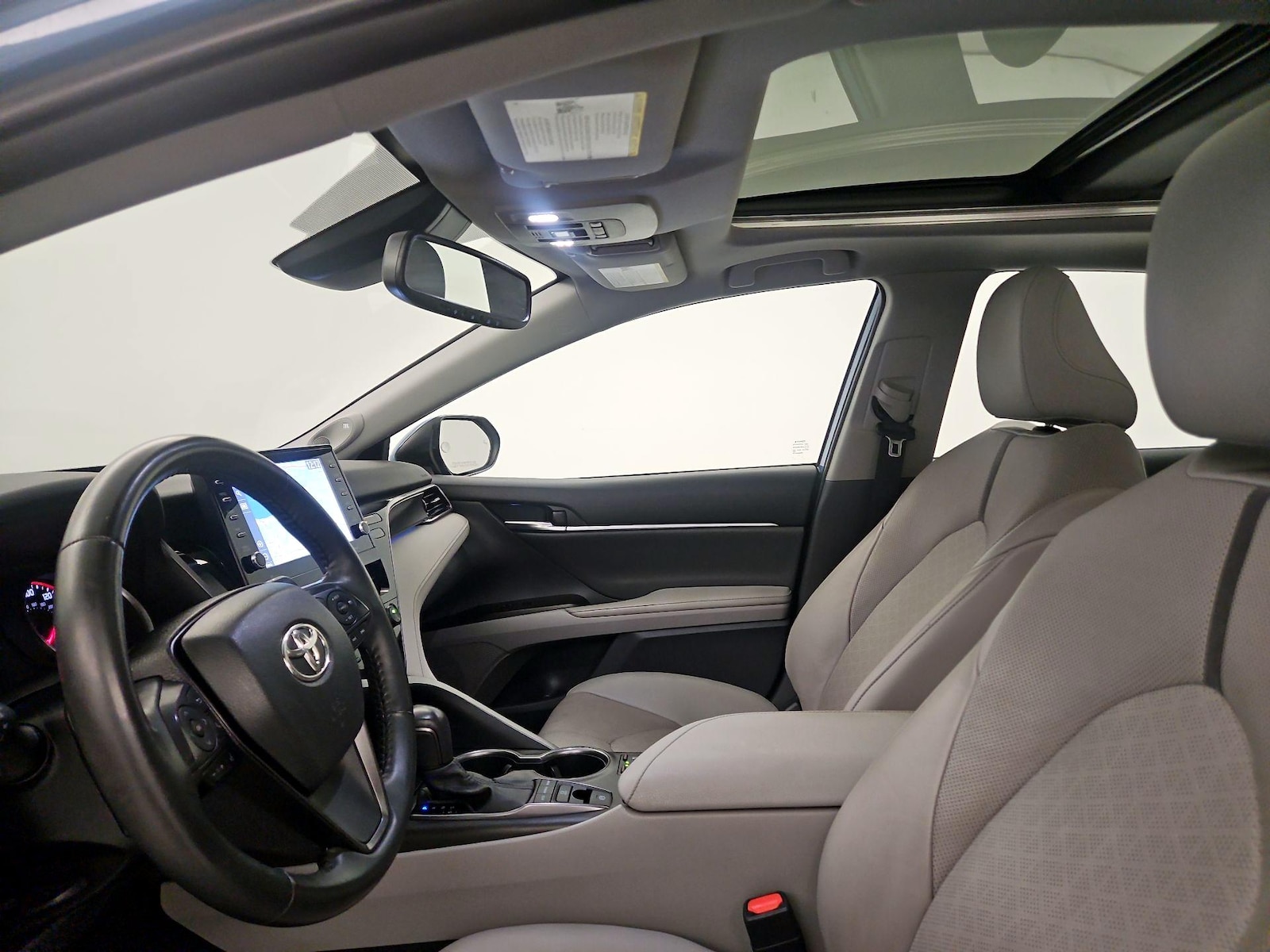 2023 Toyota Camry XSE - Photo 19
