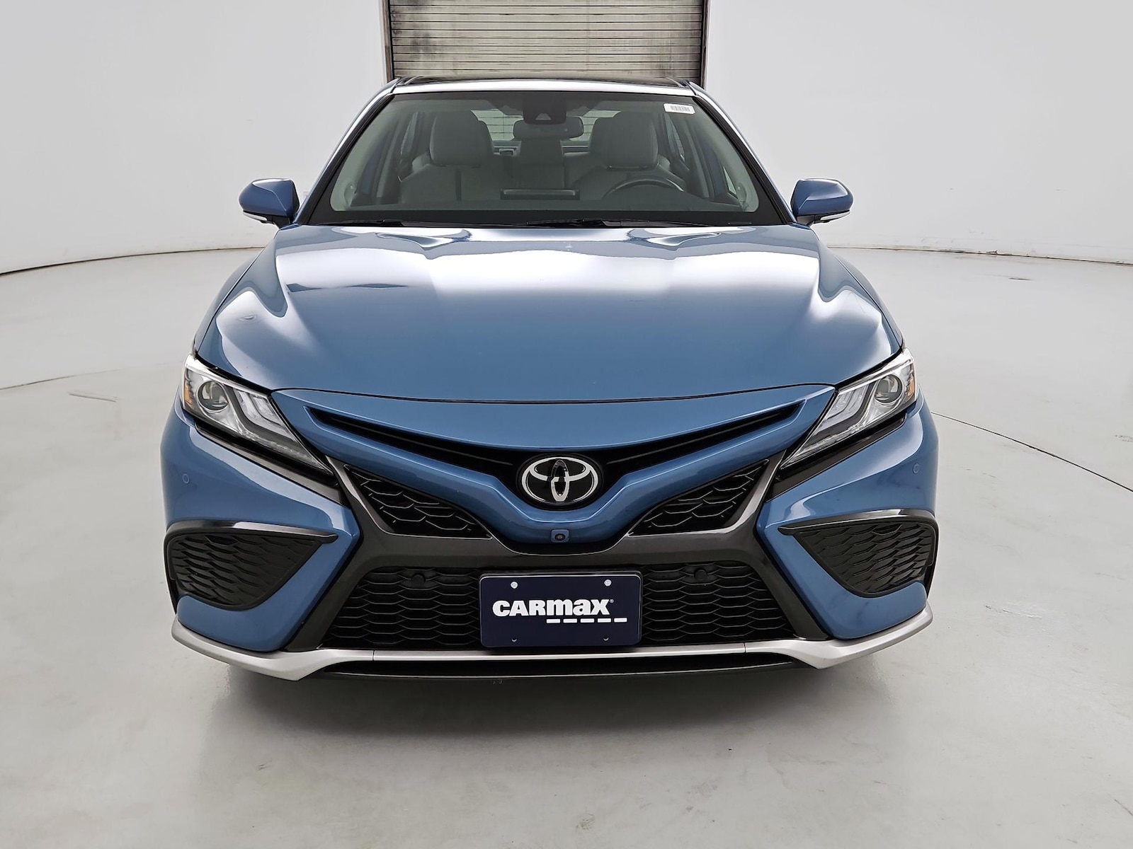 2023 Toyota Camry XSE - Photo 2