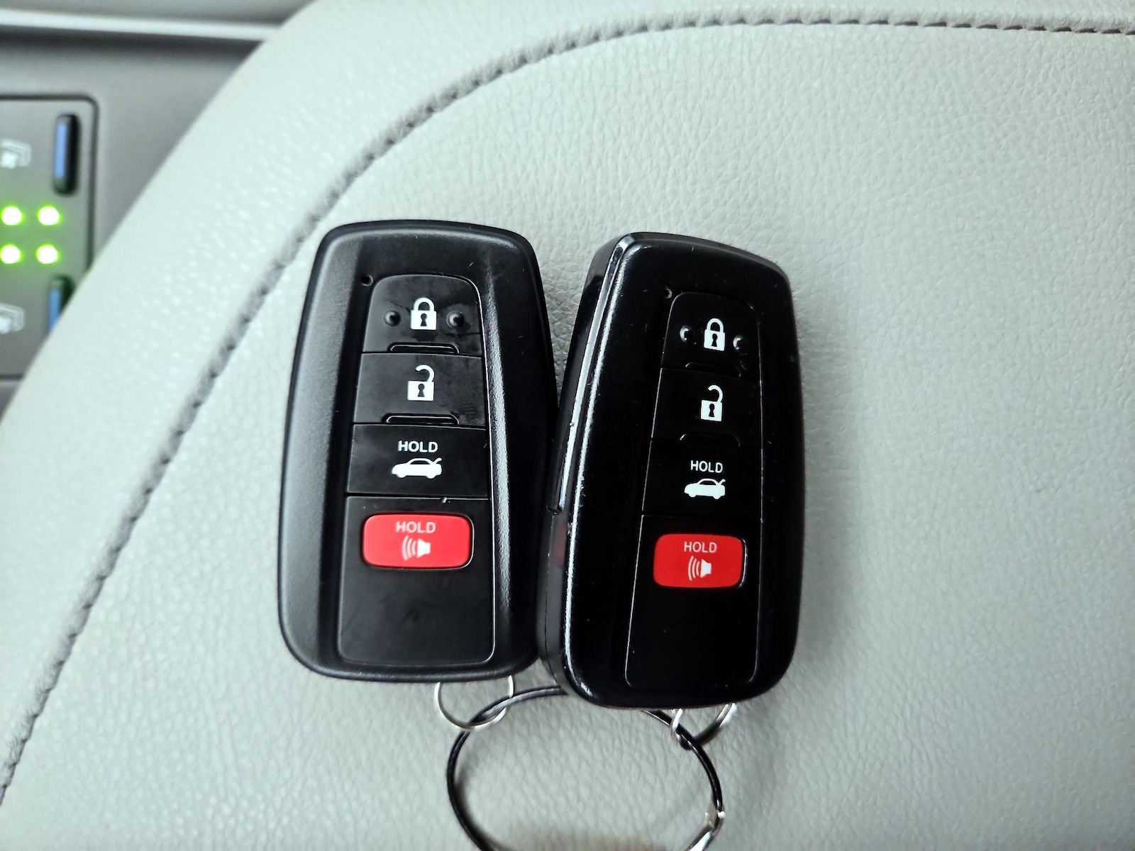2023 Toyota Camry XSE - Photo 23