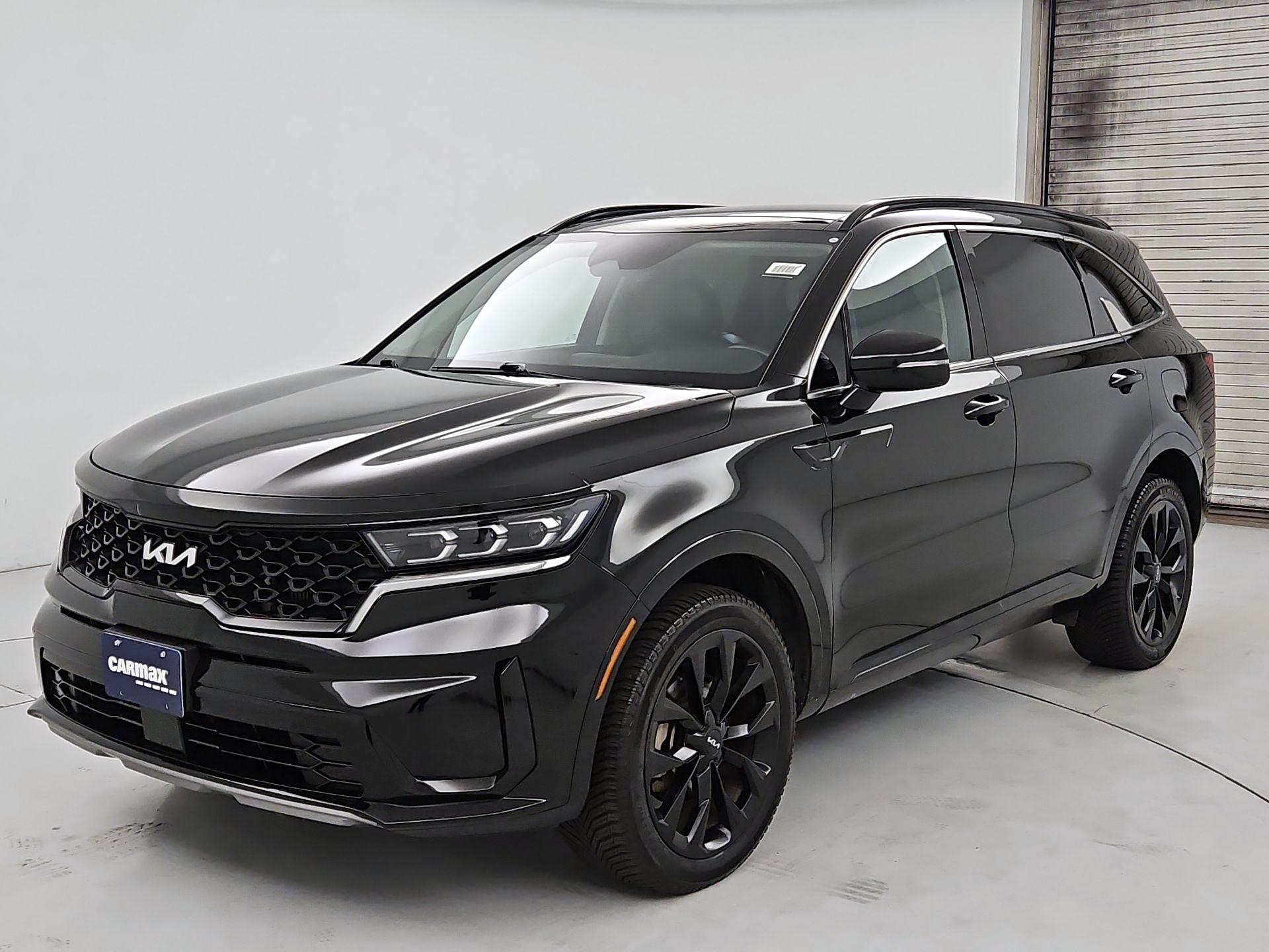 Thumbnail: 2022 Kia Sorento - 3