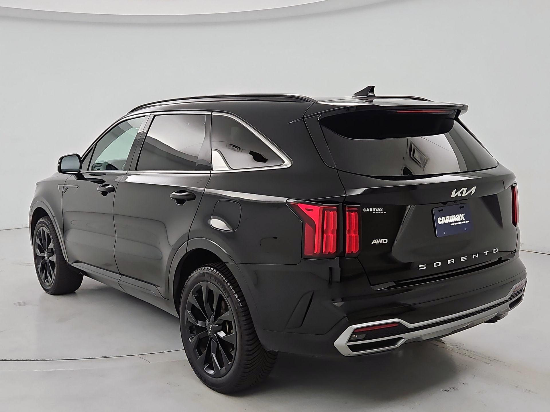 Thumbnail: 2022 Kia Sorento - 7