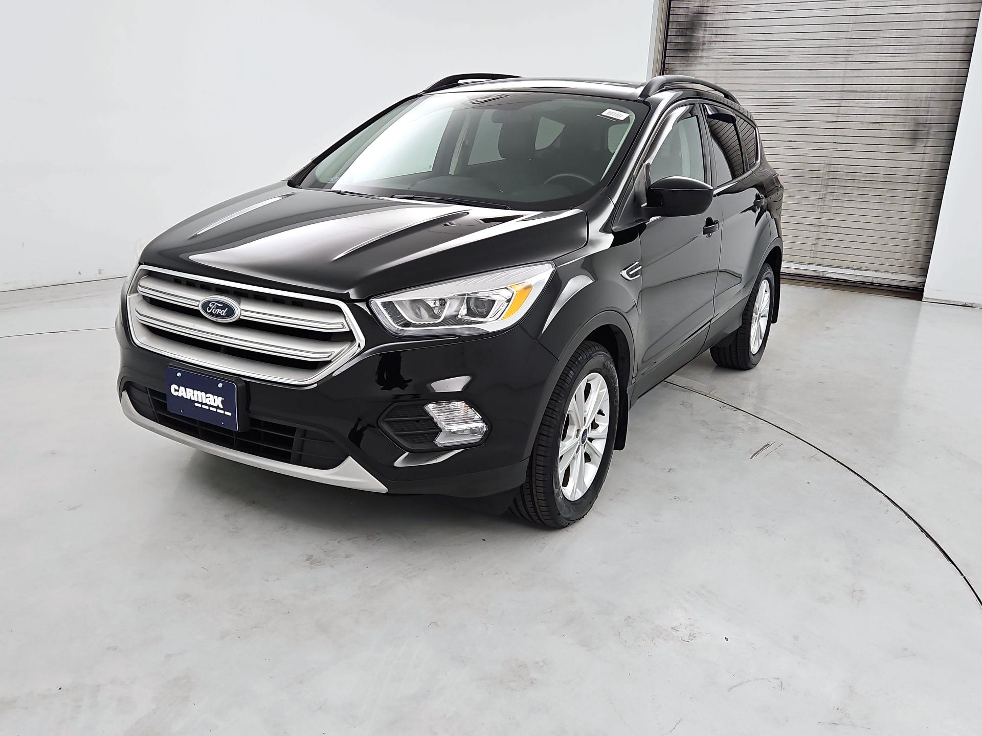 Thumbnail: 2018 Ford Escape - 3
