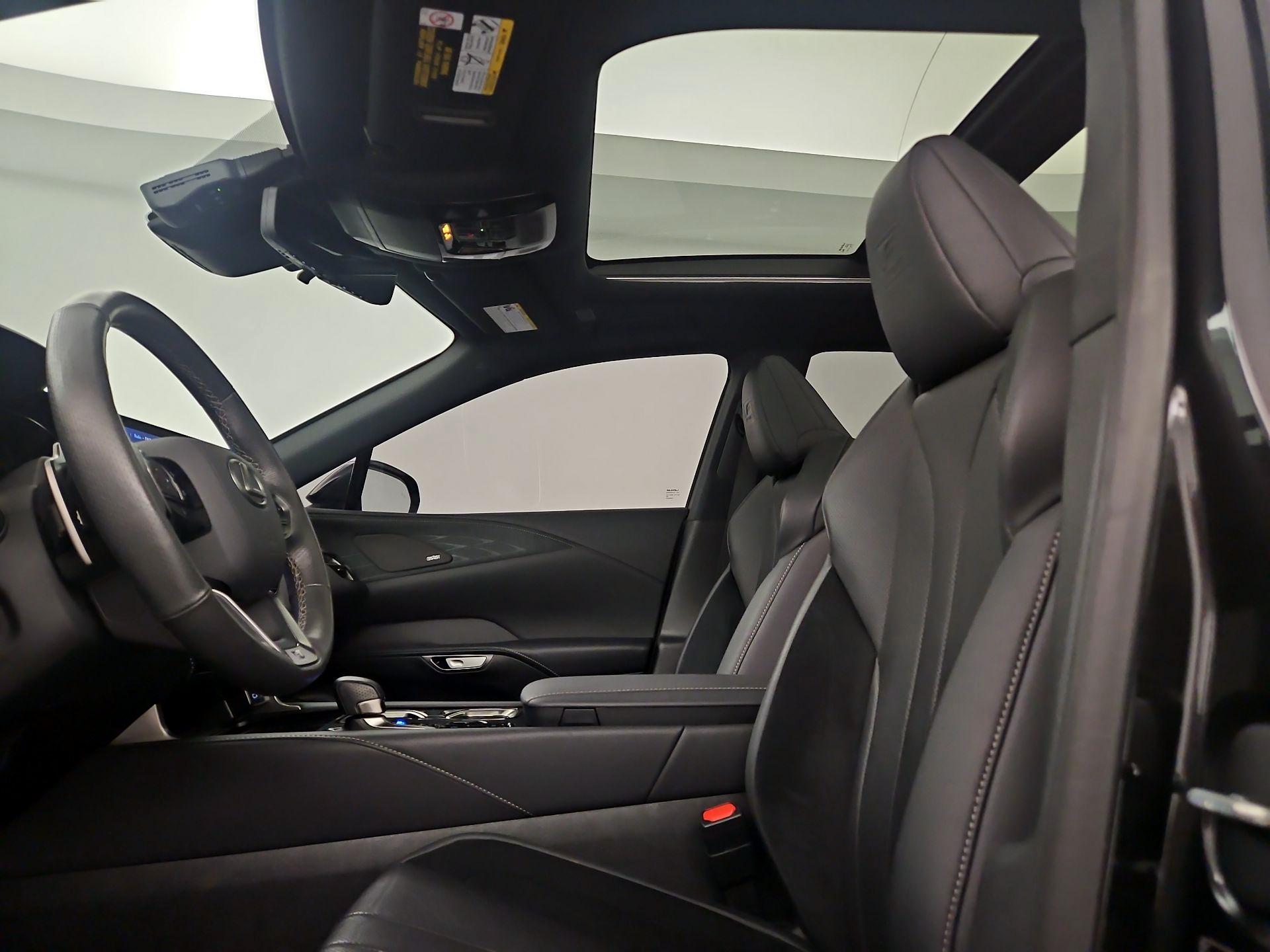 Thumbnail: 2024 Lexus RX - 17