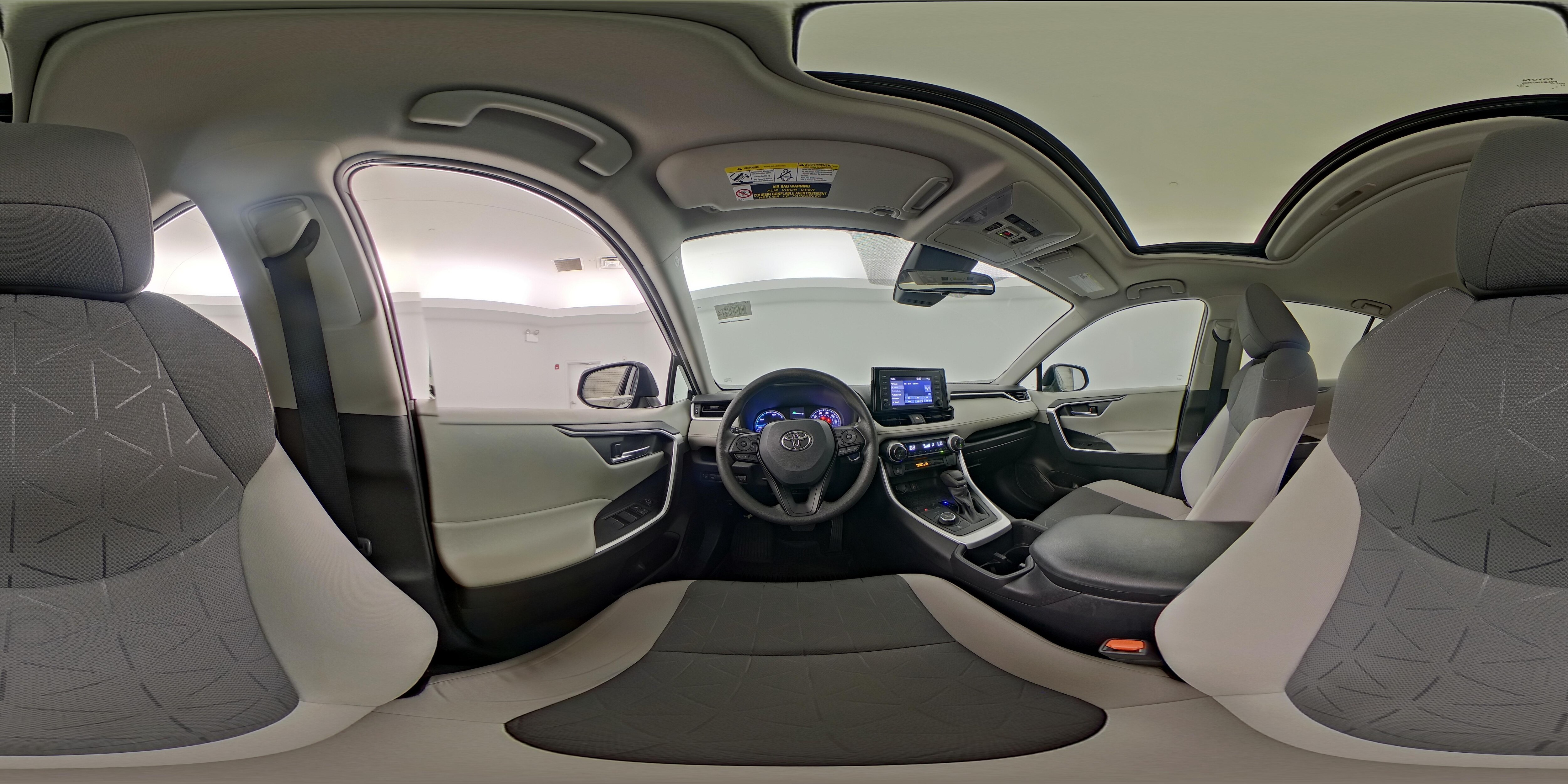 2022 Toyota RAV4 XLE - Photo 25