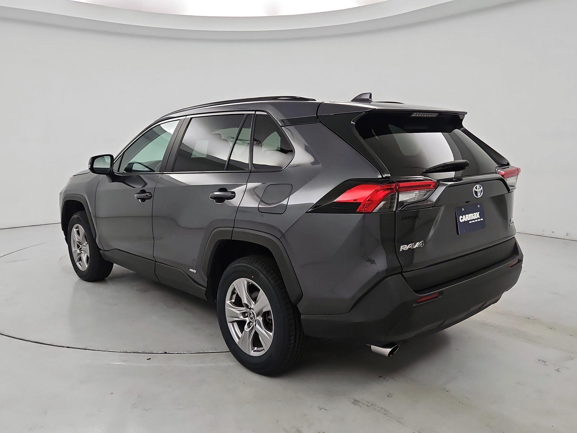 Thumbnail: 2022 Toyota RAV4 - 7