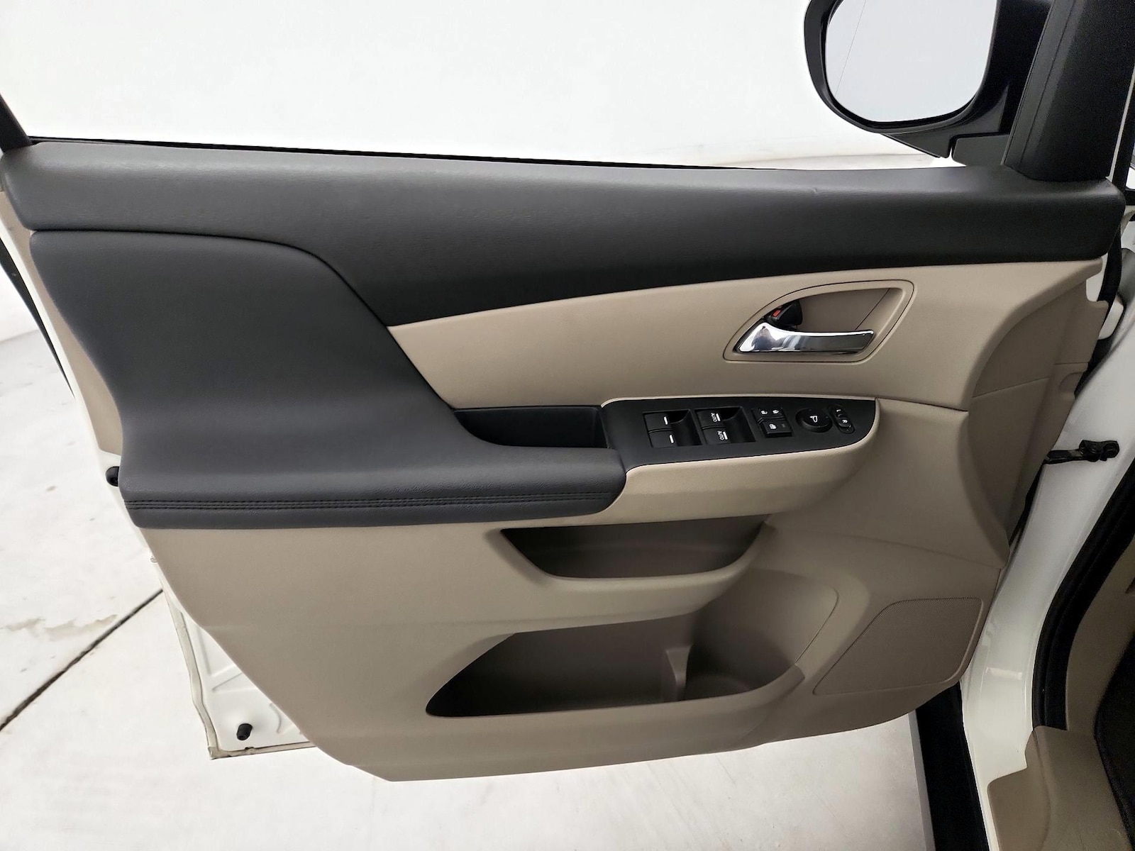 2016 Honda Odyssey EX - Photo 13