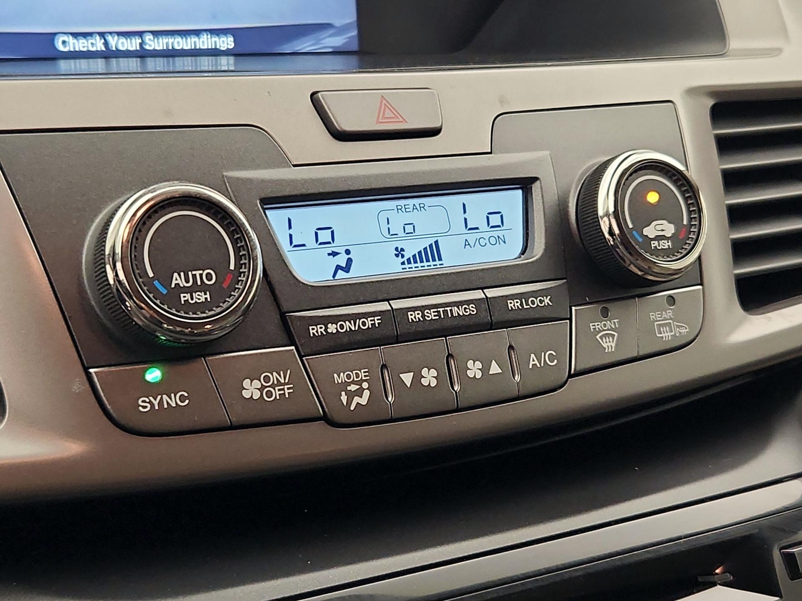 2016 Honda Odyssey EX - Photo 17