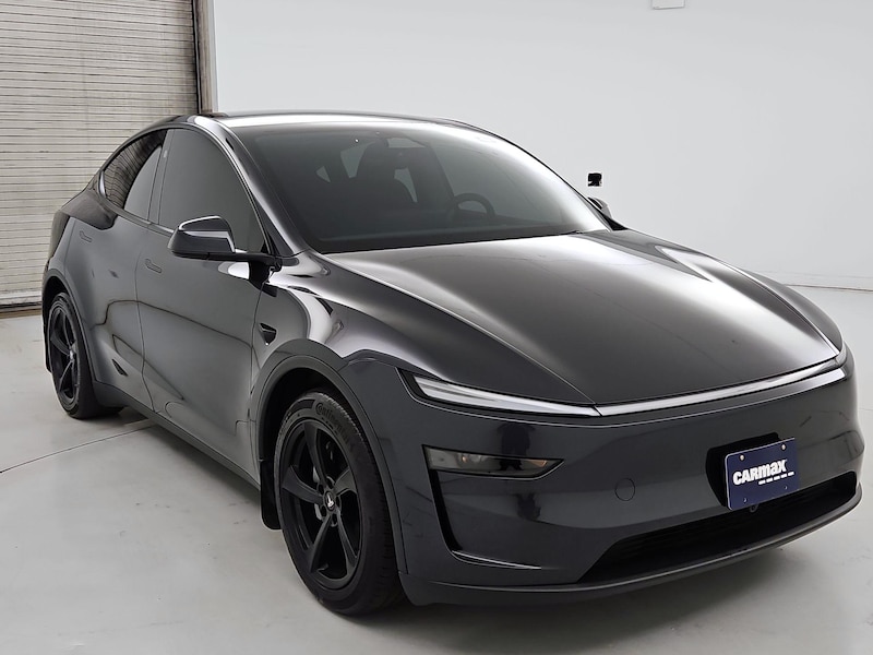 2026 Tesla Model Y Long Range