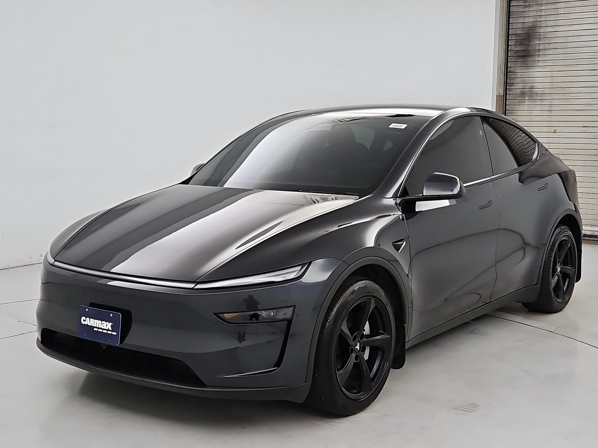 Thumbnail: 2026 Tesla Model Y - 3
