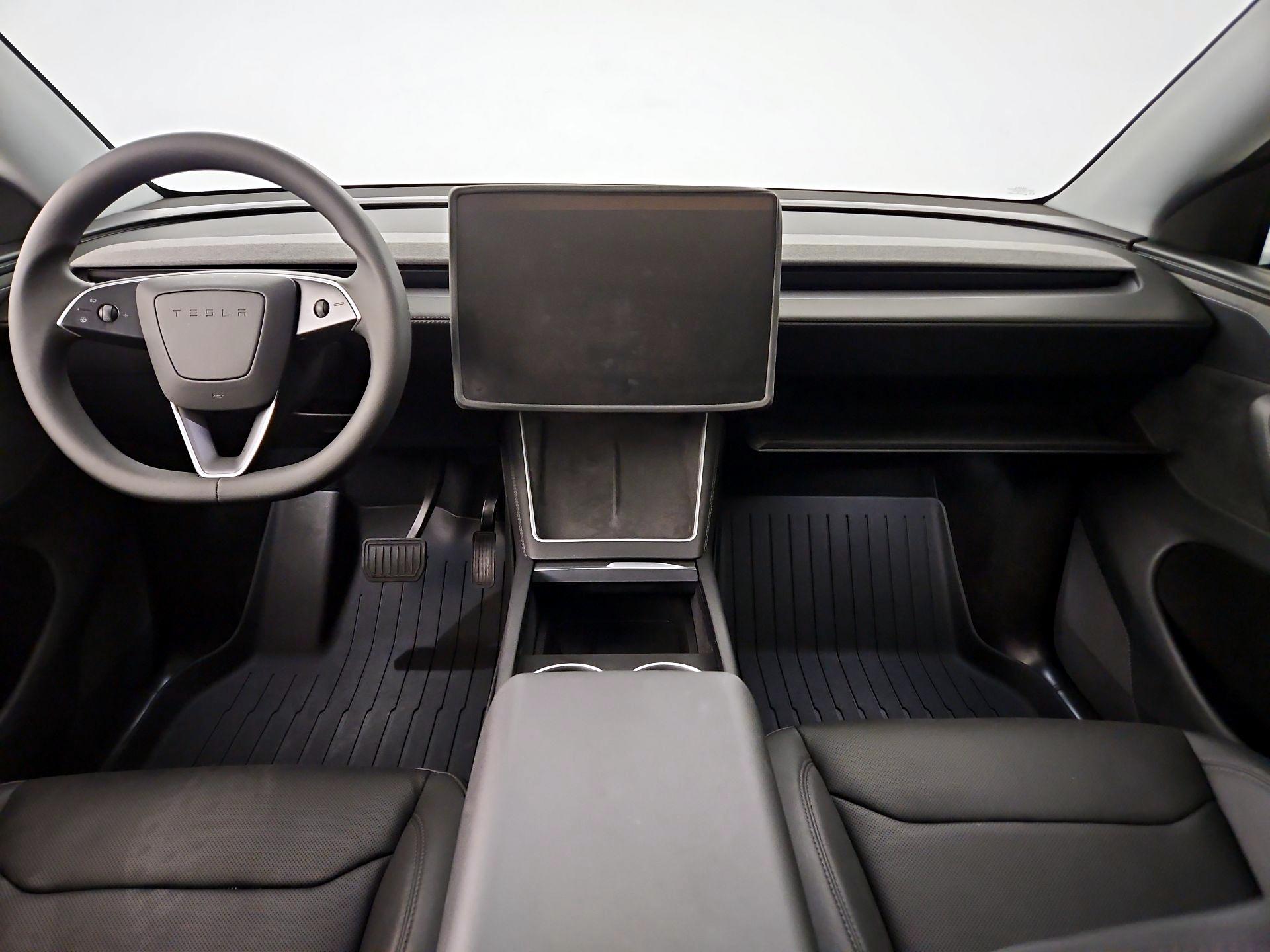 Thumbnail: 2026 Tesla Model Y - 8