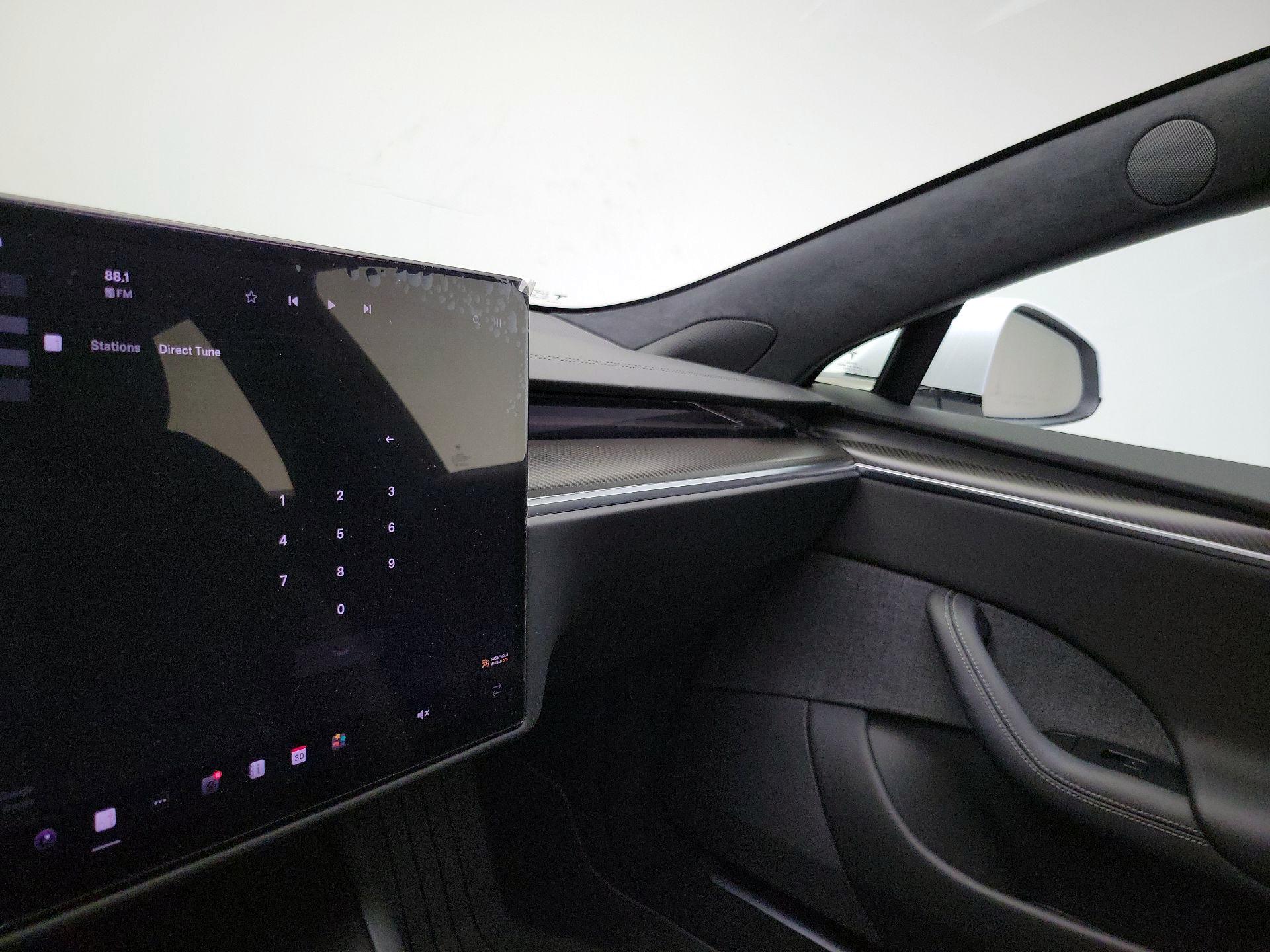 Thumbnail: 2021 Tesla Model S - 15