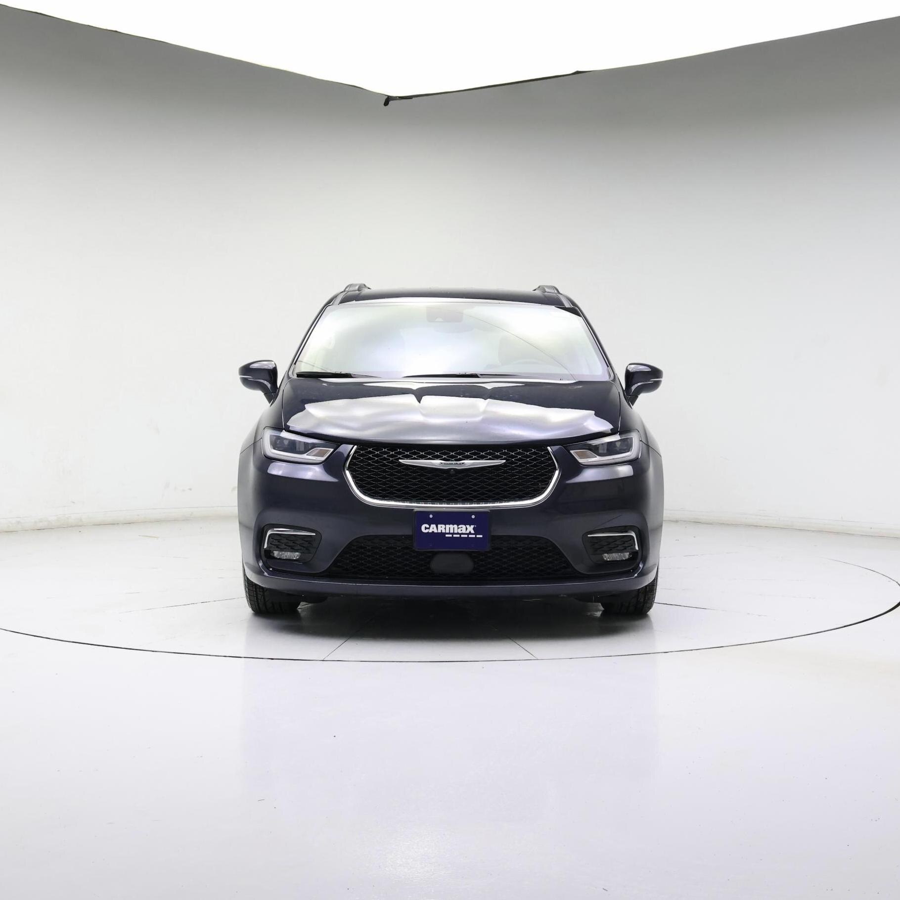 Thumbnail: 2021 Chrysler Pacifica - 5