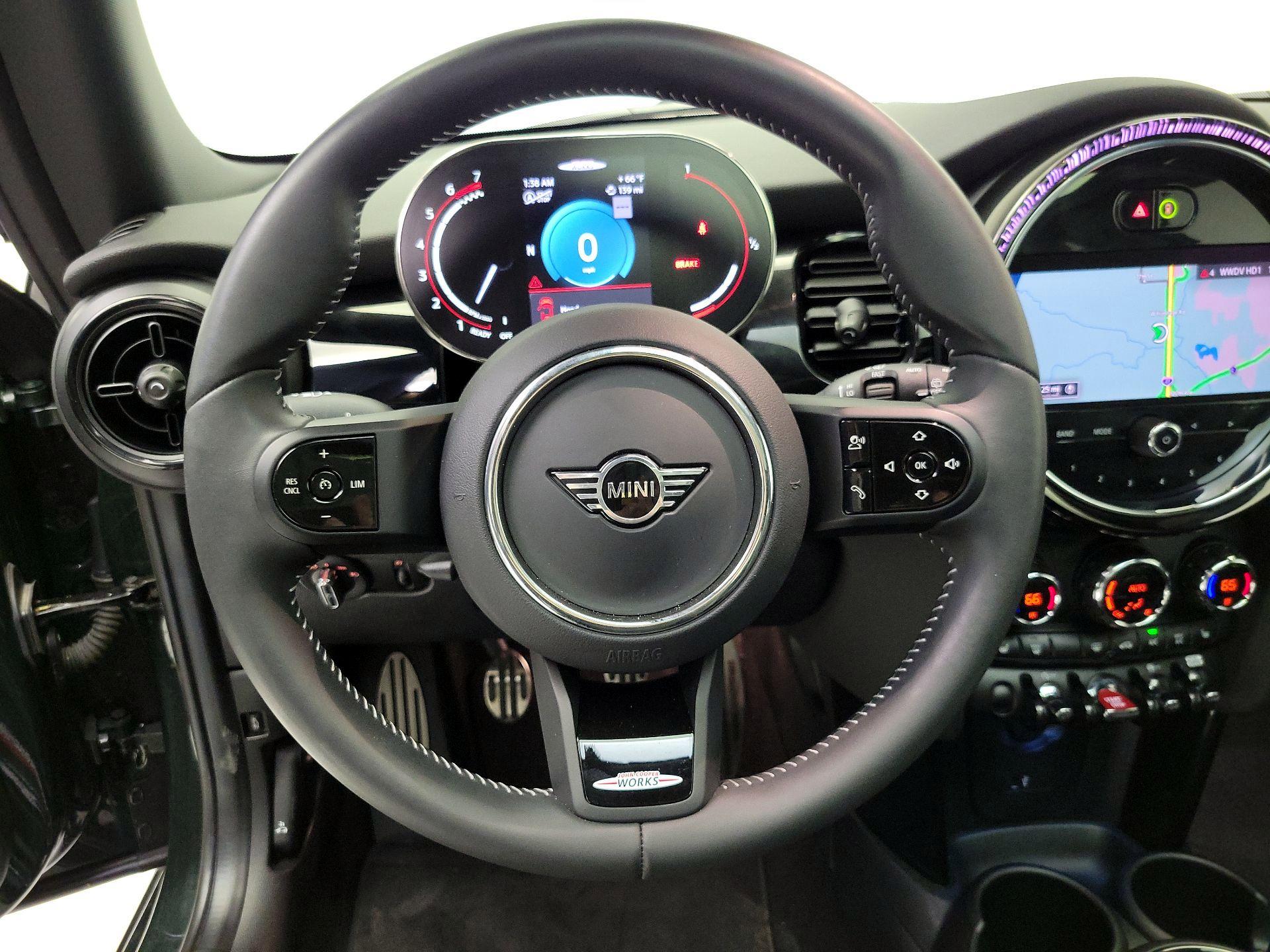 Thumbnail: 2024 MINI Cooper Hardtop - 10
