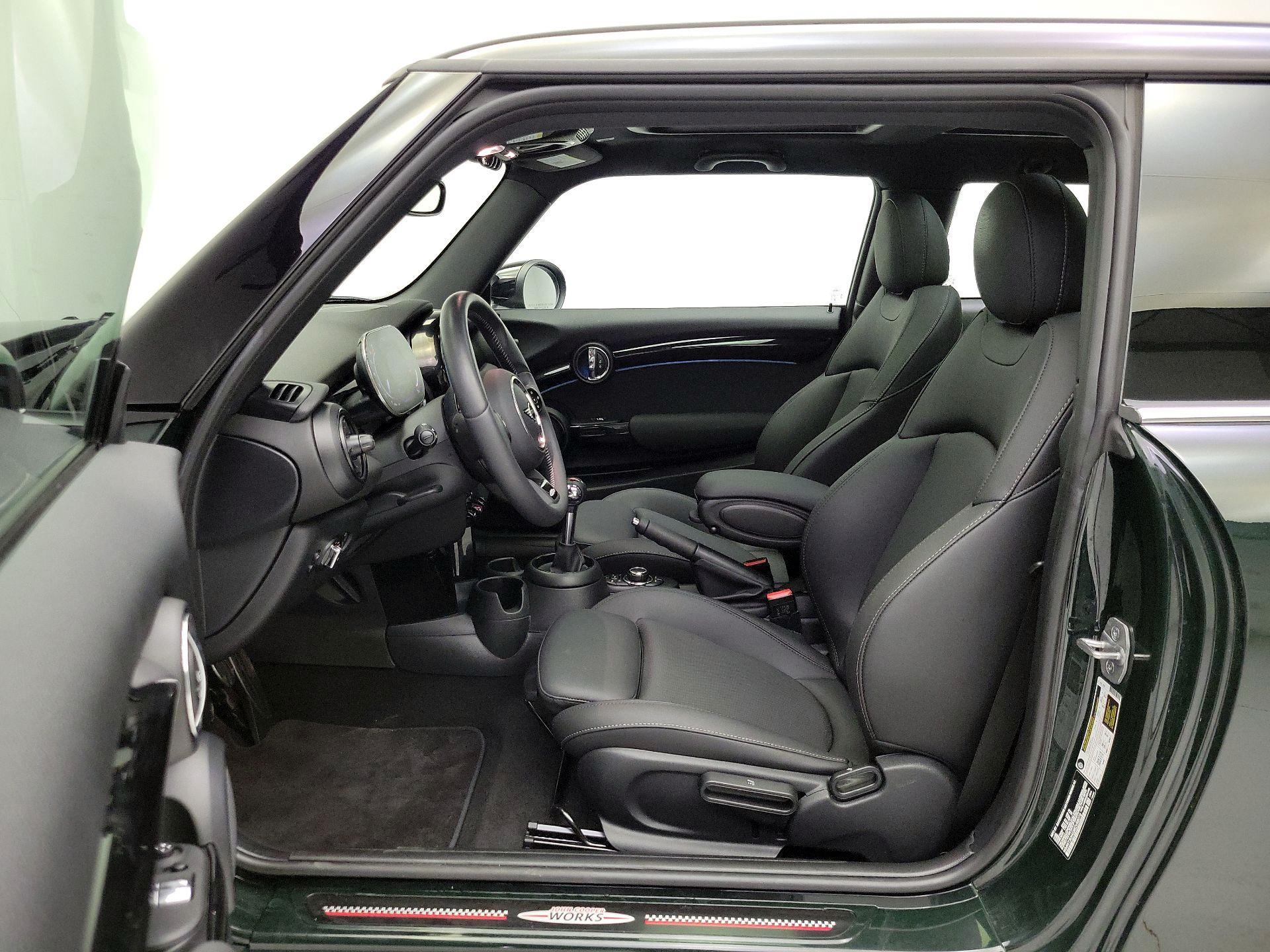 Thumbnail: 2024 MINI Cooper Hardtop - 11