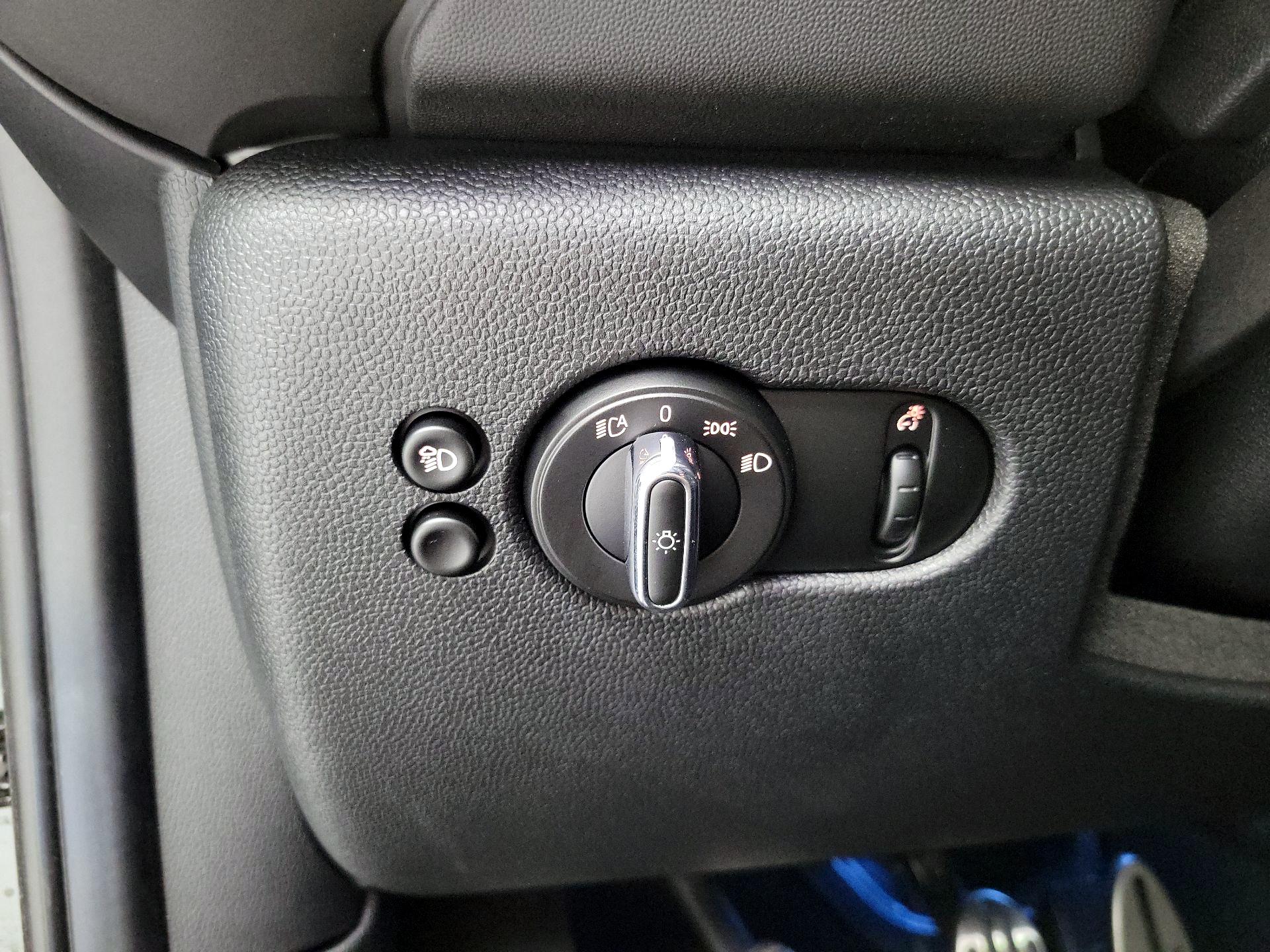 Thumbnail: 2024 MINI Cooper Hardtop - 13