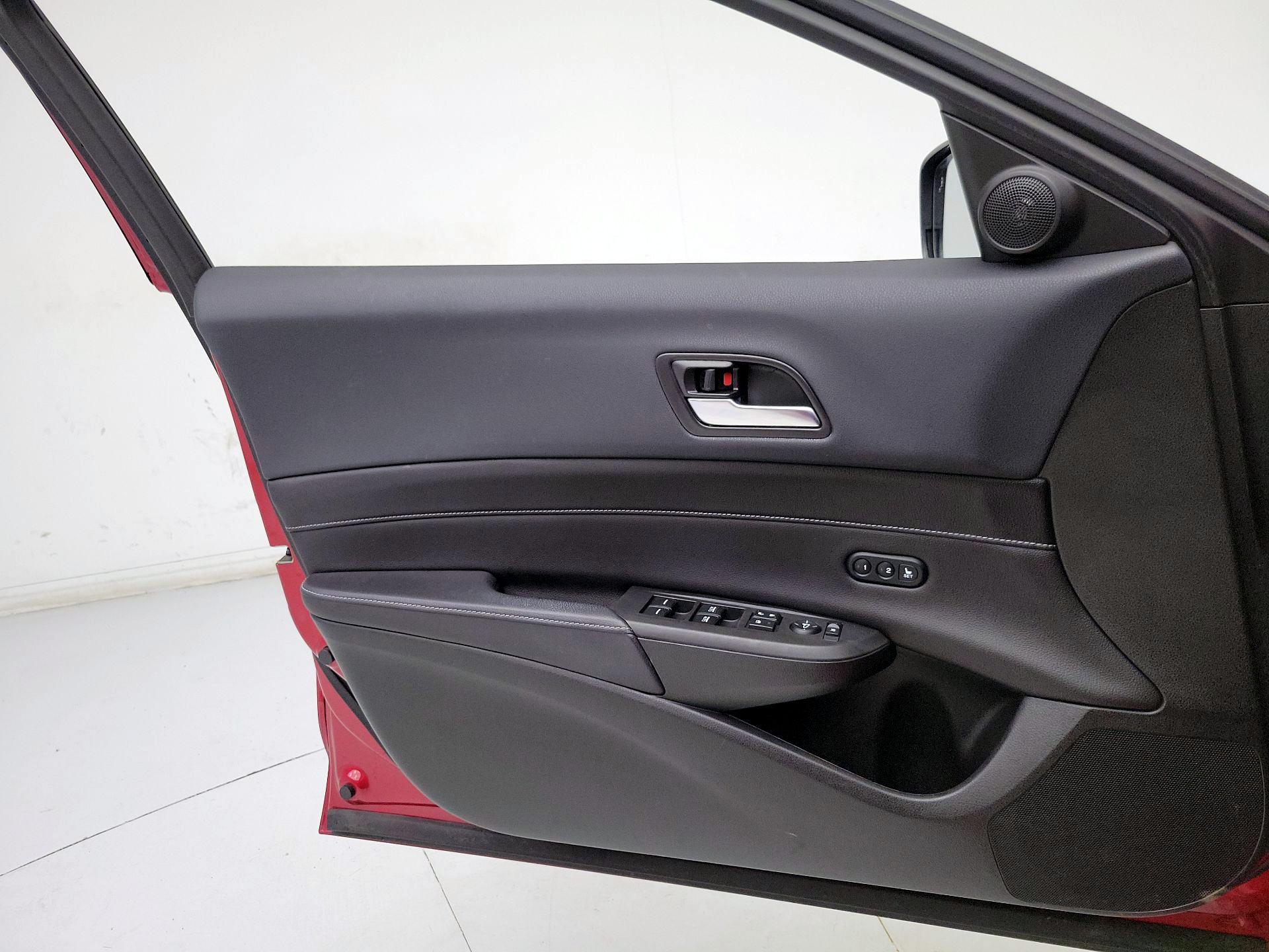 Thumbnail: 2021 Acura ILX - 12